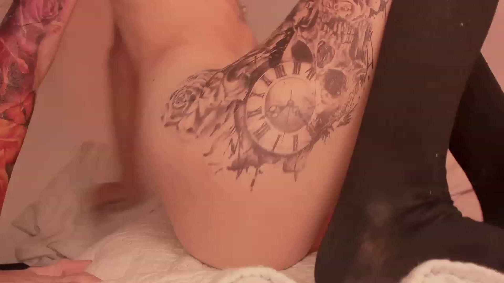 Gallery image thumbnail from NaomiDee's myfreecams stream on, 11/01/2023, 09:14 image 17 of 20