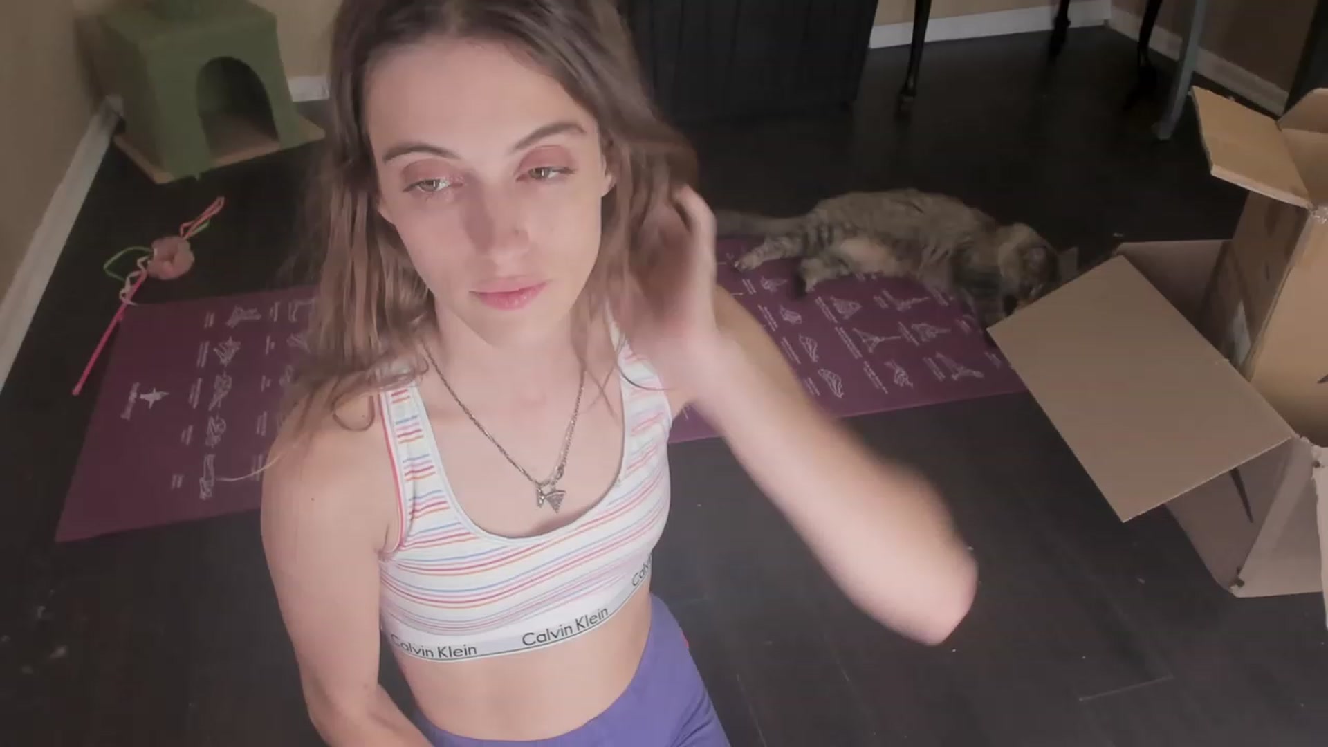 Gallery image thumbnail from NaomiDee's myfreecams stream on, 11/10/2023, 02:50 image 5 of 20