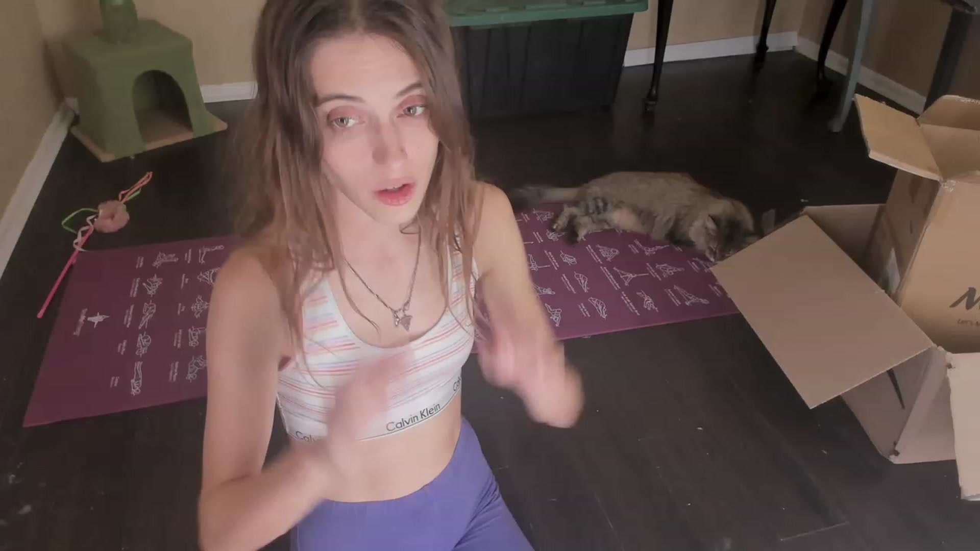 Gallery image thumbnail from NaomiDee's myfreecams stream on, 11/10/2023, 02:50 image 2 of 20