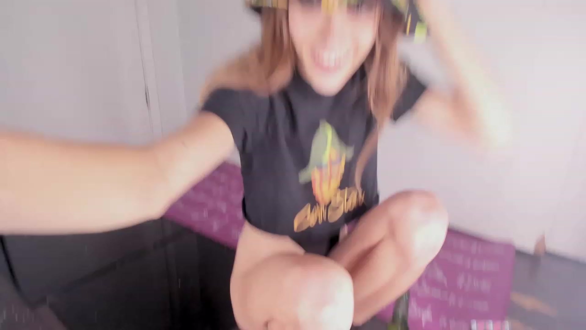 Gallery image thumbnail from NaomiDee's myfreecams stream on, 11/12/2023, 07:18 image 4 of 20