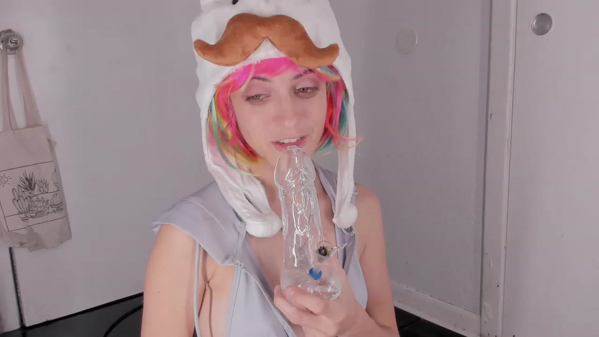 Gallery image thumbnail from NaomiDee's myfreecams stream on, 12/01/2023, 10:43 image 14 of 20