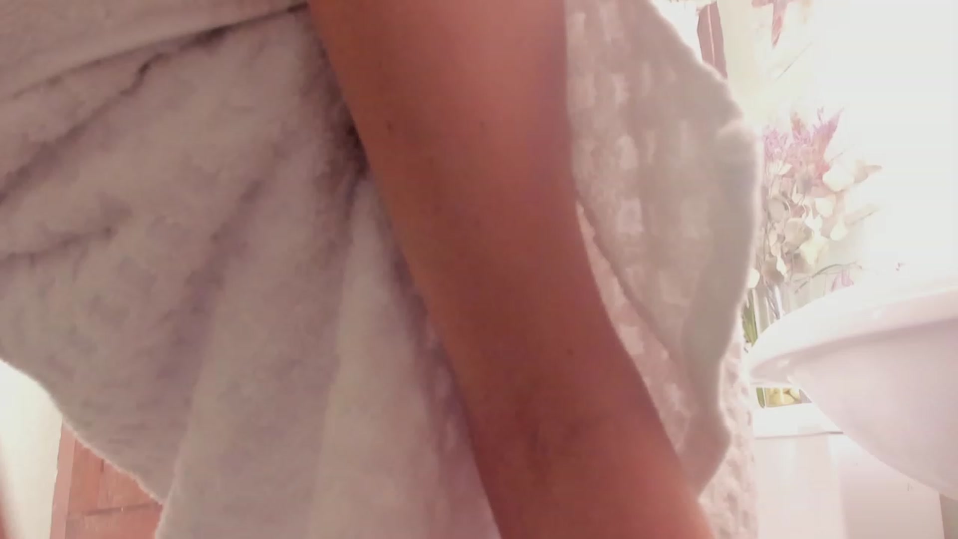 Gallery image thumbnail from NaomiDee's myfreecams stream on, 12/14/2023, 09:05 image 17 of 20