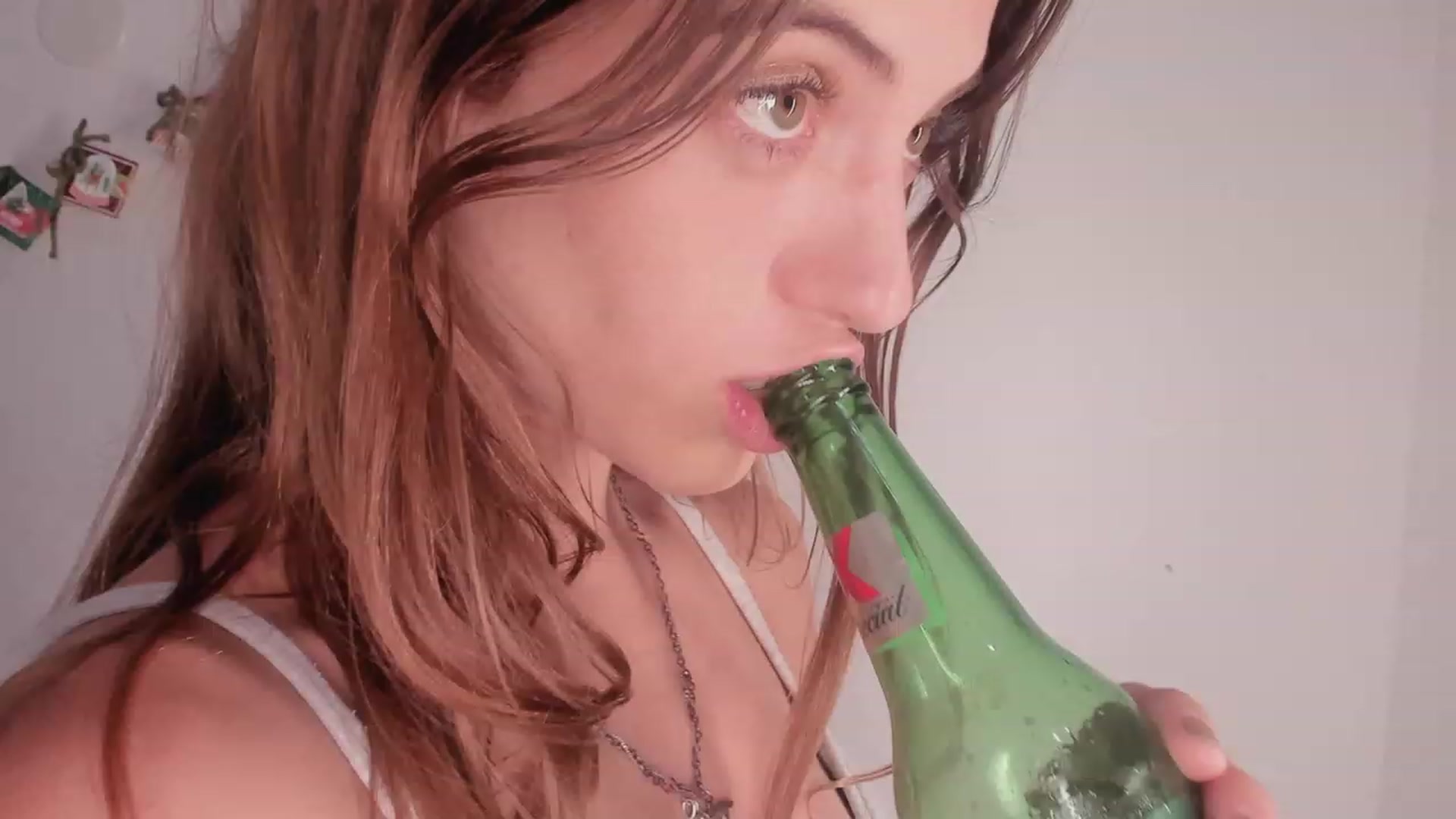 Gallery image thumbnail from NaomiDee's myfreecams stream on, 12/15/2023, 07:44 image 12 of 20