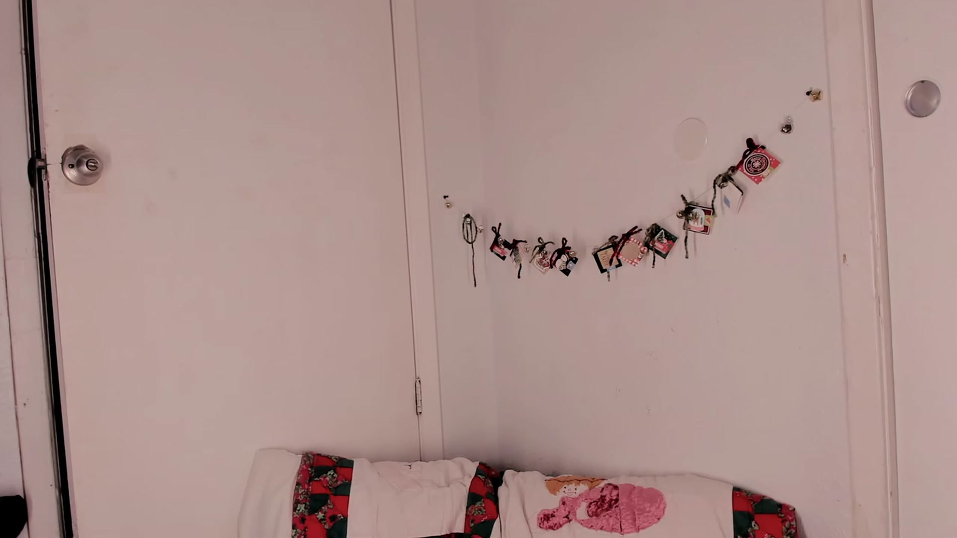 Gallery image thumbnail from NaomiDee's myfreecams stream on, 12/16/2023, 06:36 image 9 of 20
