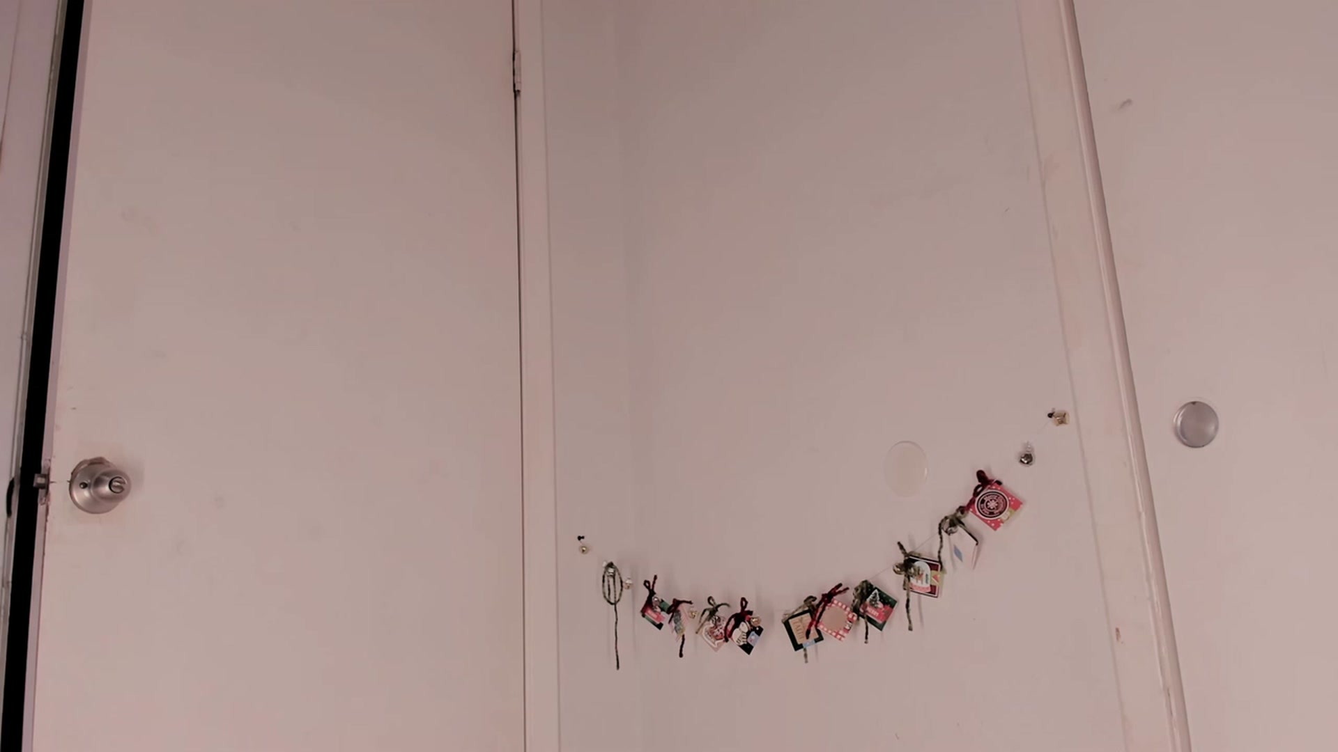 Gallery image thumbnail from NaomiDee's myfreecams stream on, 12/16/2023, 06:36 image 11 of 20