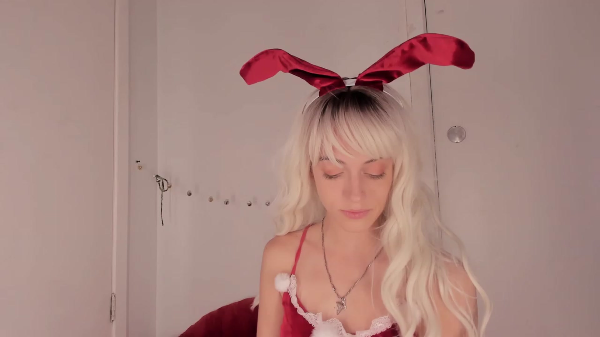 Gallery image thumbnail from NaomiDee's myfreecams stream on, 12/23/2023, 05:32 image 5 of 20