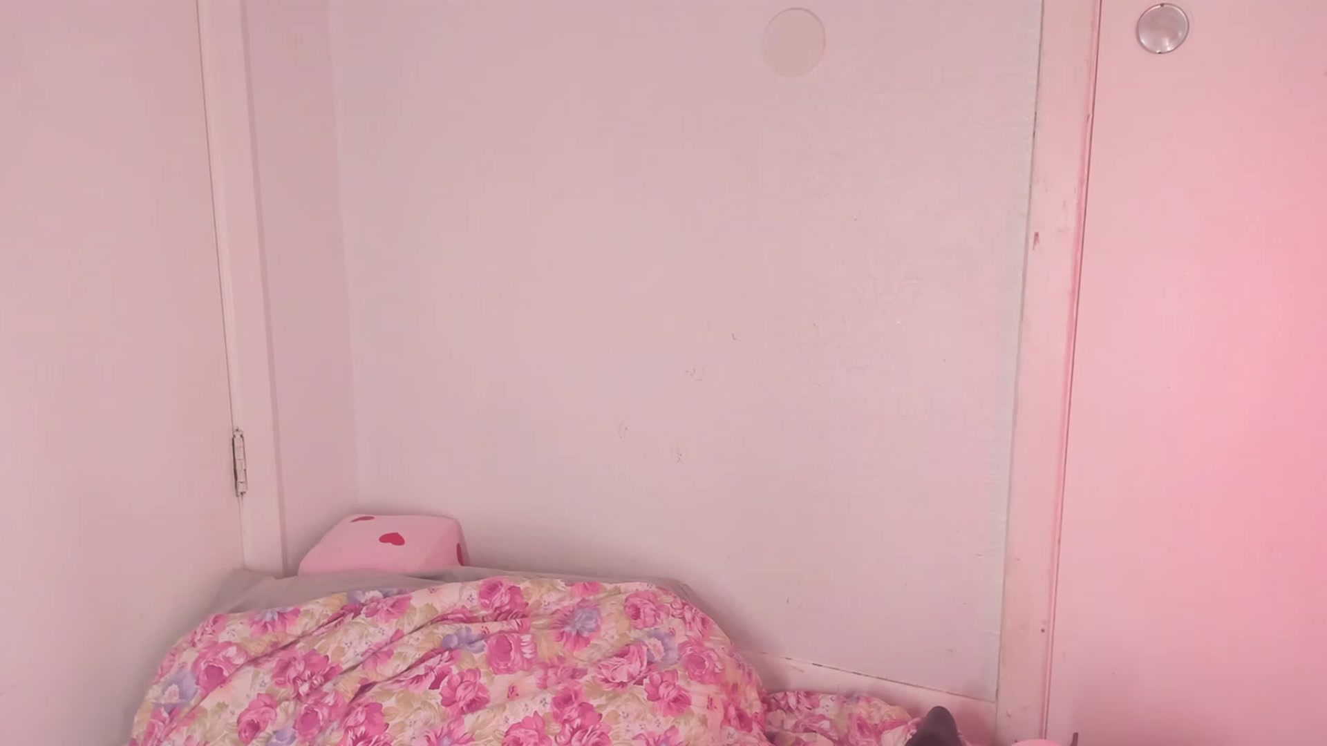 Gallery image thumbnail from NaomiDee's myfreecams stream on, 01/25/2024, 10:44 image 18 of 20