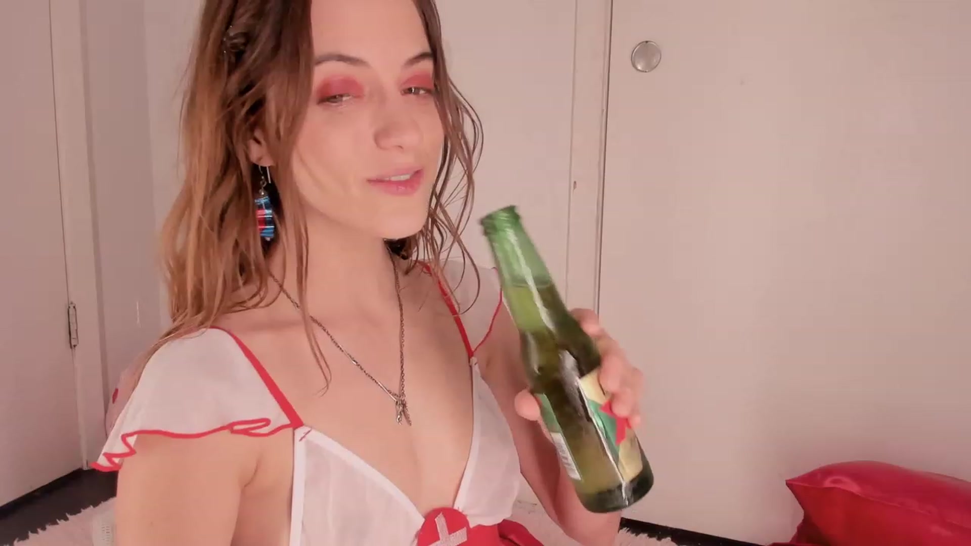 Gallery image thumbnail from NaomiDee's myfreecams stream on, 02/11/2024, 07:52 image 20 of 20