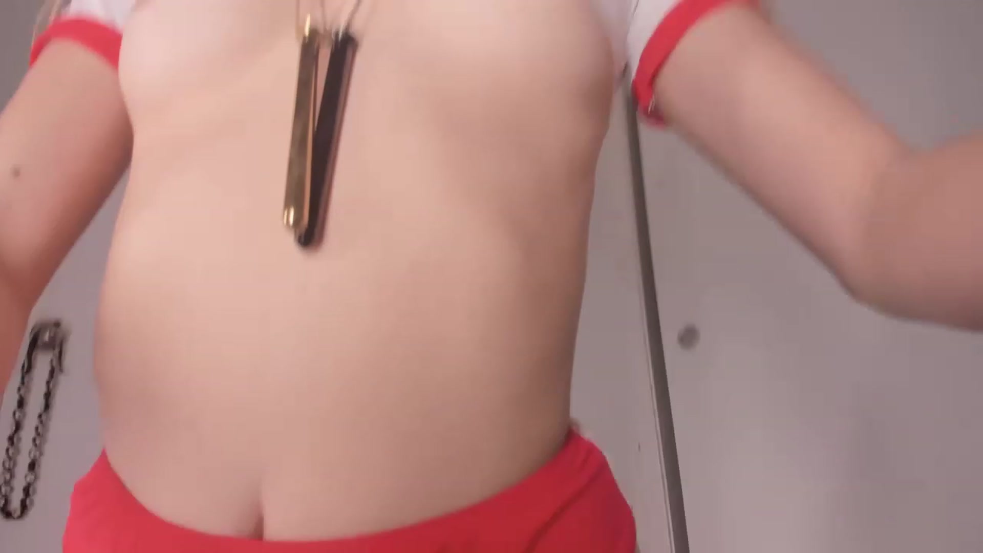 Gallery image thumbnail from NaomiDee's myfreecams stream on, 02/12/2024, 06:47 image 13 of 20