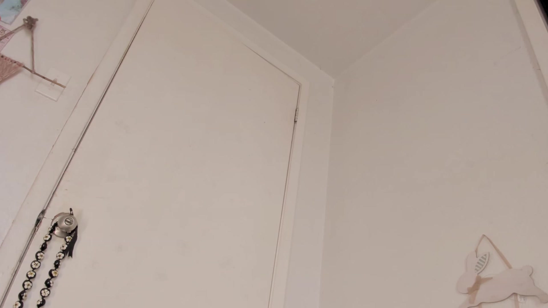 Gallery image thumbnail from NaomiDee's myfreecams stream on, 03/05/2024, 20:12 image 7 of 20