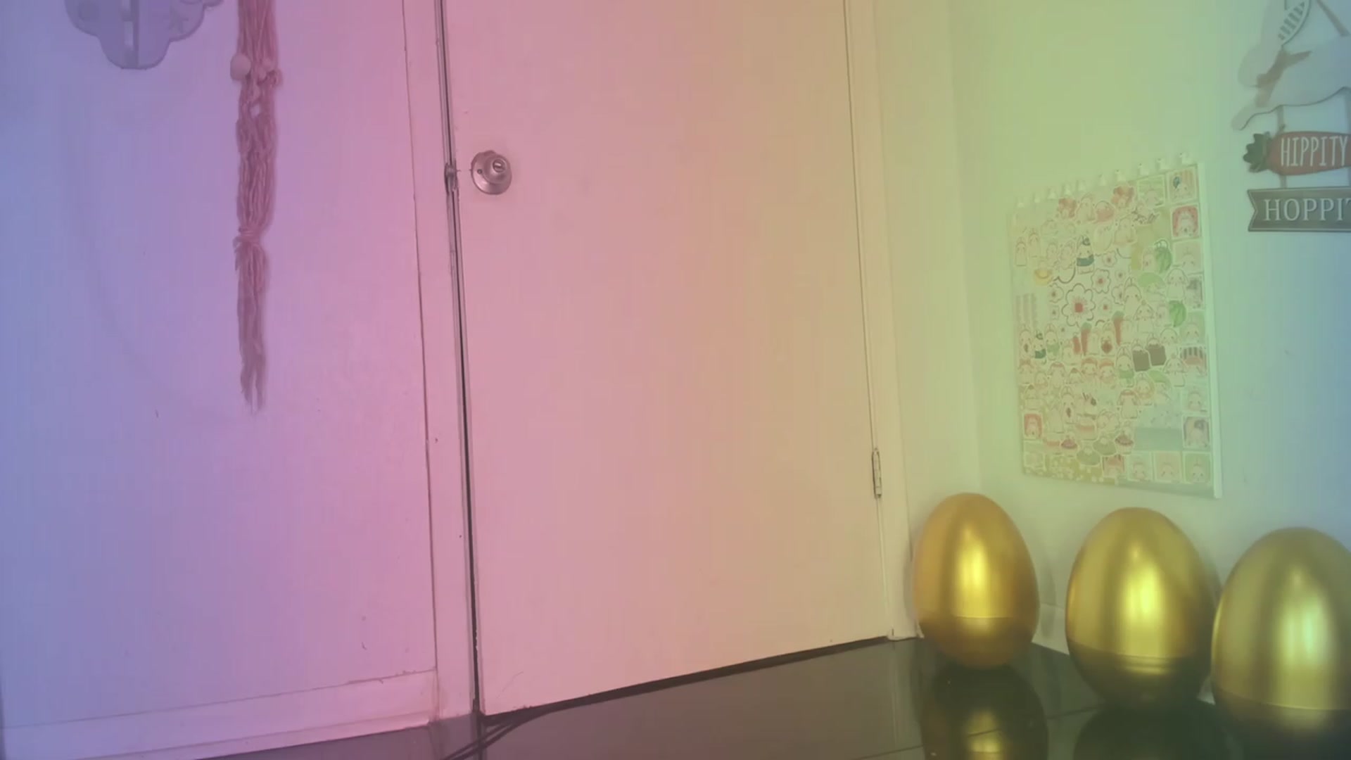 Gallery image thumbnail from NaomiDee's myfreecams stream on, 03/18/2024, 24:02 image 1 of 20