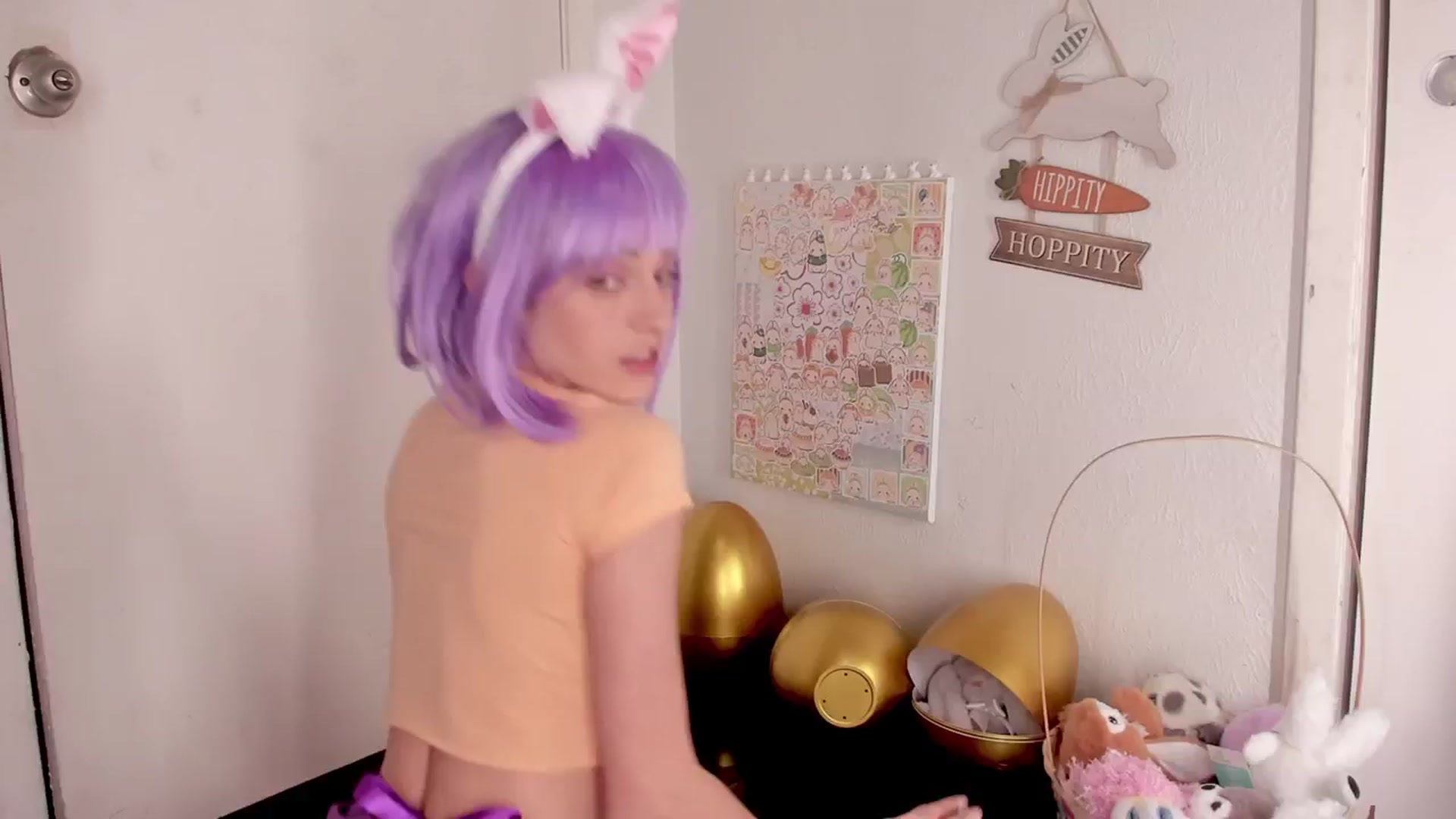 Gallery image thumbnail from NaomiDee's myfreecams stream on, 03/19/2024, 01:05 image 1 of 20