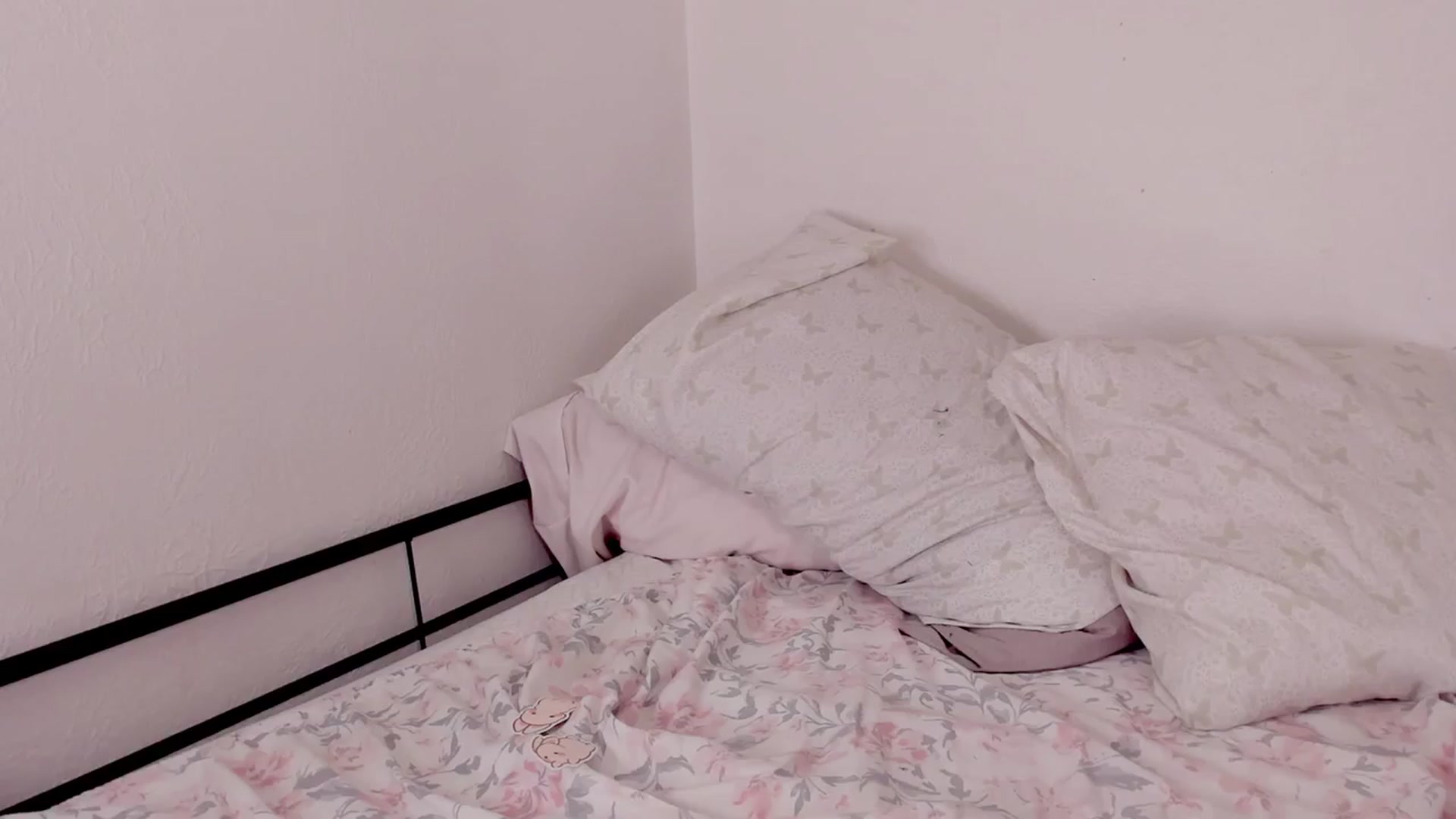 Gallery image thumbnail from NaomiDee's myfreecams stream on, 03/20/2024, 09:50 image 19 of 20