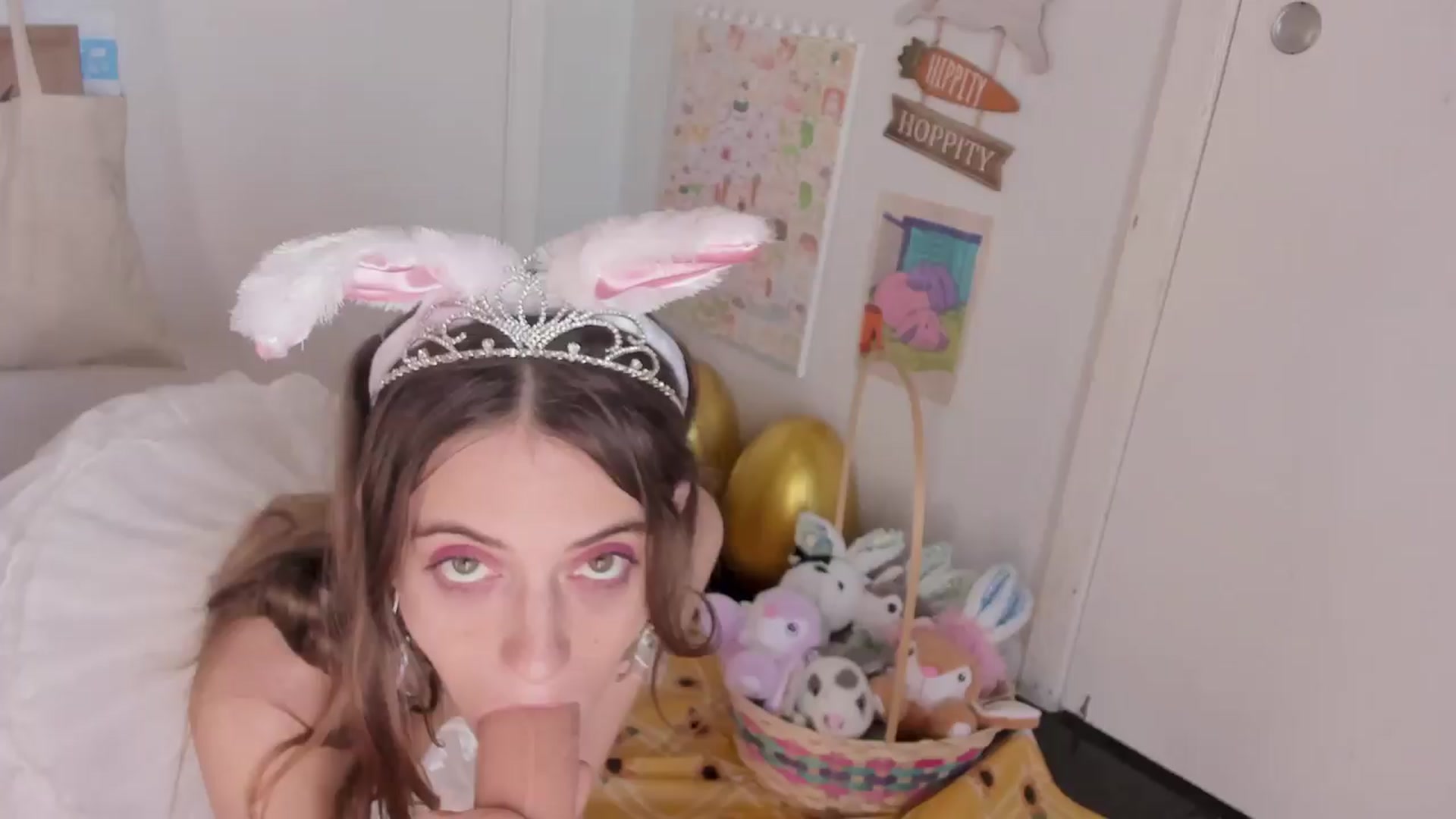Gallery image thumbnail from NaomiDee's myfreecams stream on, 03/22/2024, 21:49 image 11 of 20