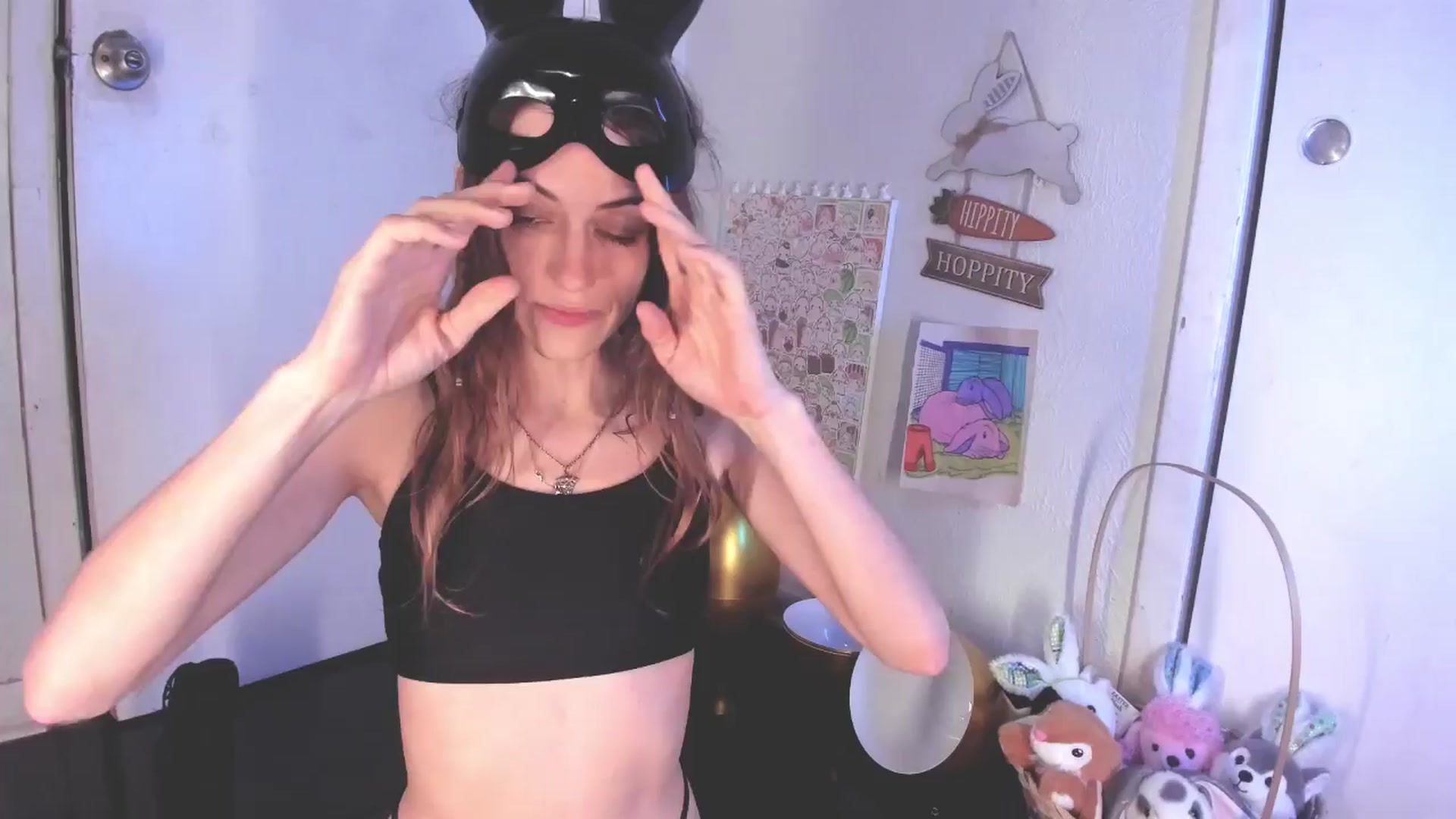 Gallery image thumbnail from NaomiDee's myfreecams stream on, 03/30/2024, 08:52 image 5 of 20