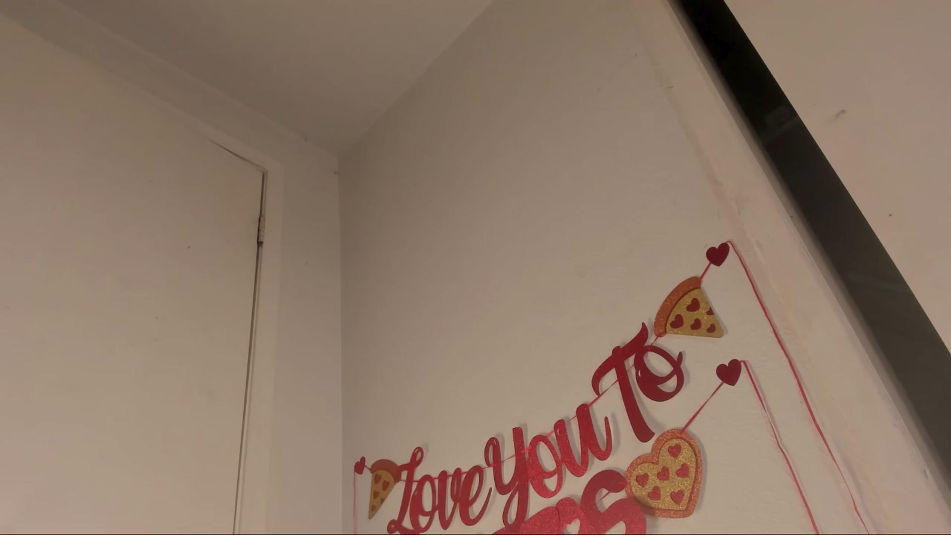 Gallery image thumbnail from NaomiDee's myfreecams stream on, 04/04/2024, 13:44 image 16 of 20
