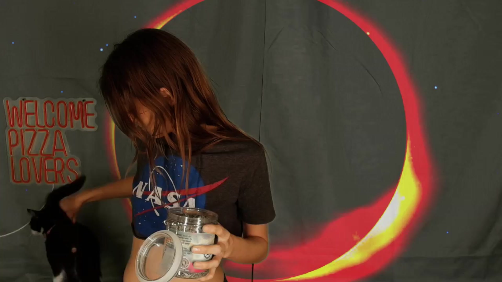 Gallery image thumbnail from NaomiDee's myfreecams stream on, 04/09/2024, 01:28 image 1 of 20