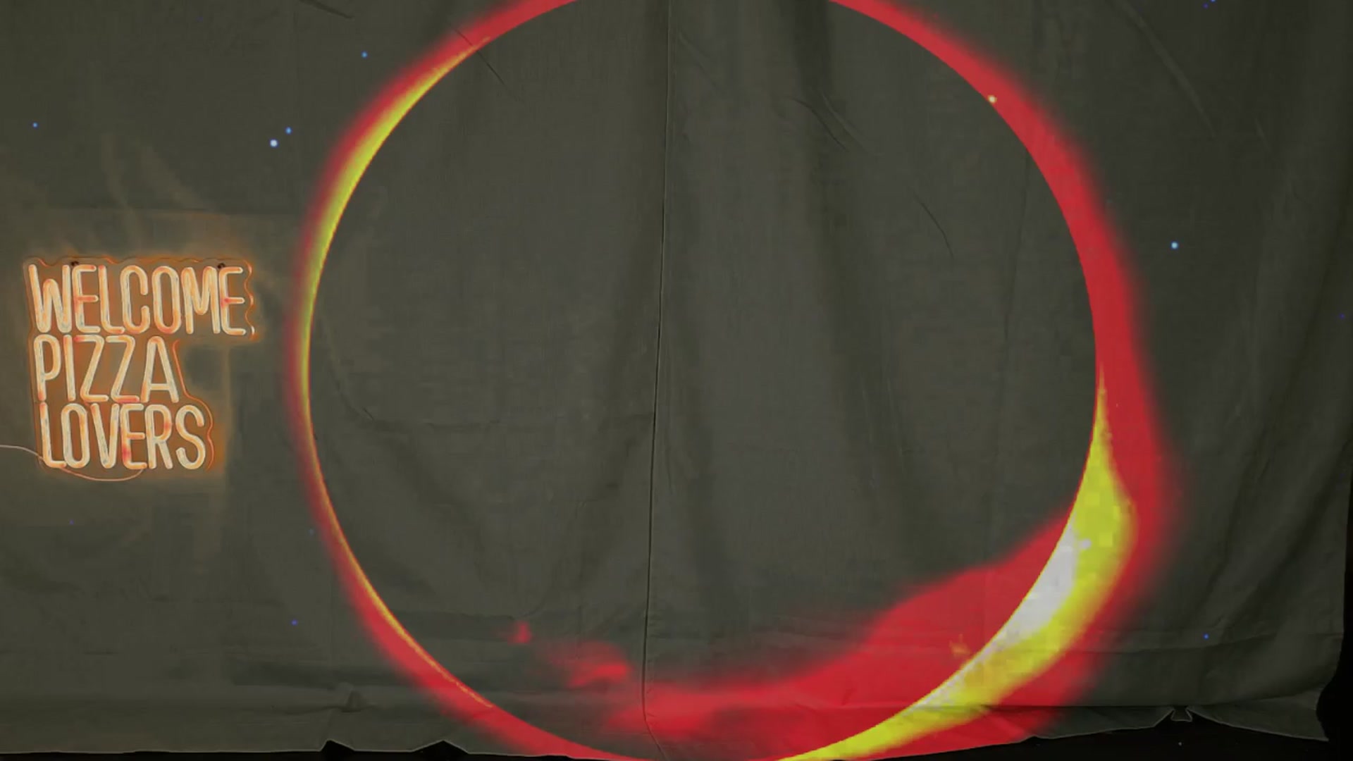 Gallery image thumbnail from NaomiDee's myfreecams stream on, 04/09/2024, 04:58 image 11 of 20