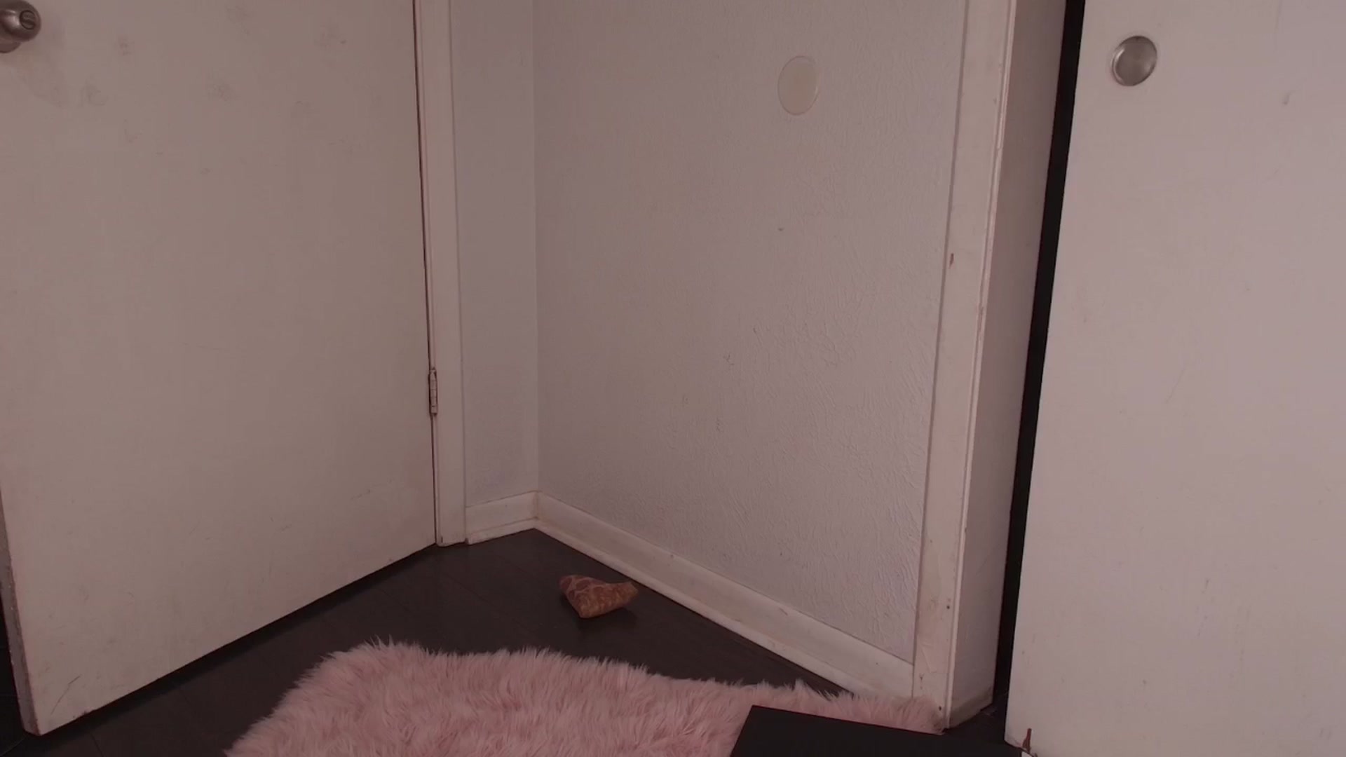 Gallery image thumbnail from NaomiDee's myfreecams stream on, 05/03/2024, 10:04 image 12 of 20