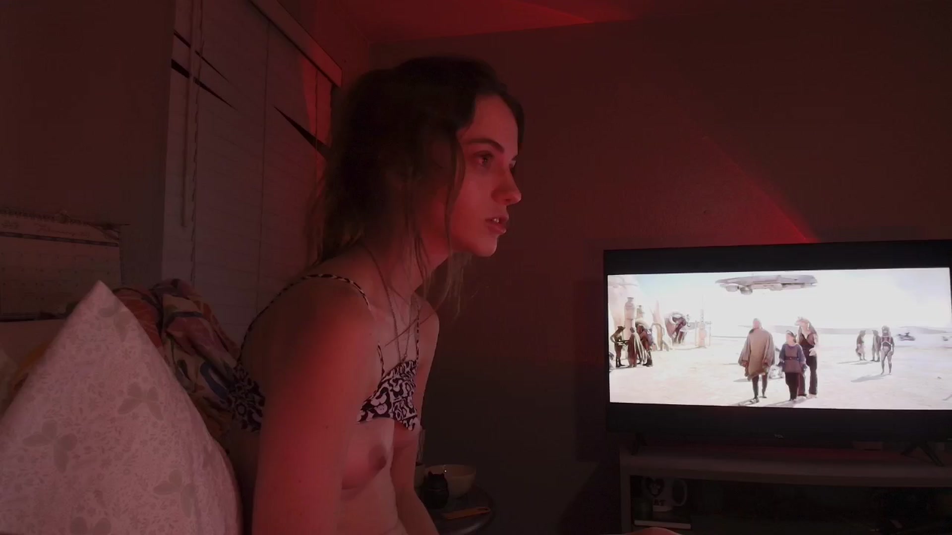 Gallery image thumbnail from NaomiDee's myfreecams stream on, 05/05/2024, 08:47 image 7 of 20