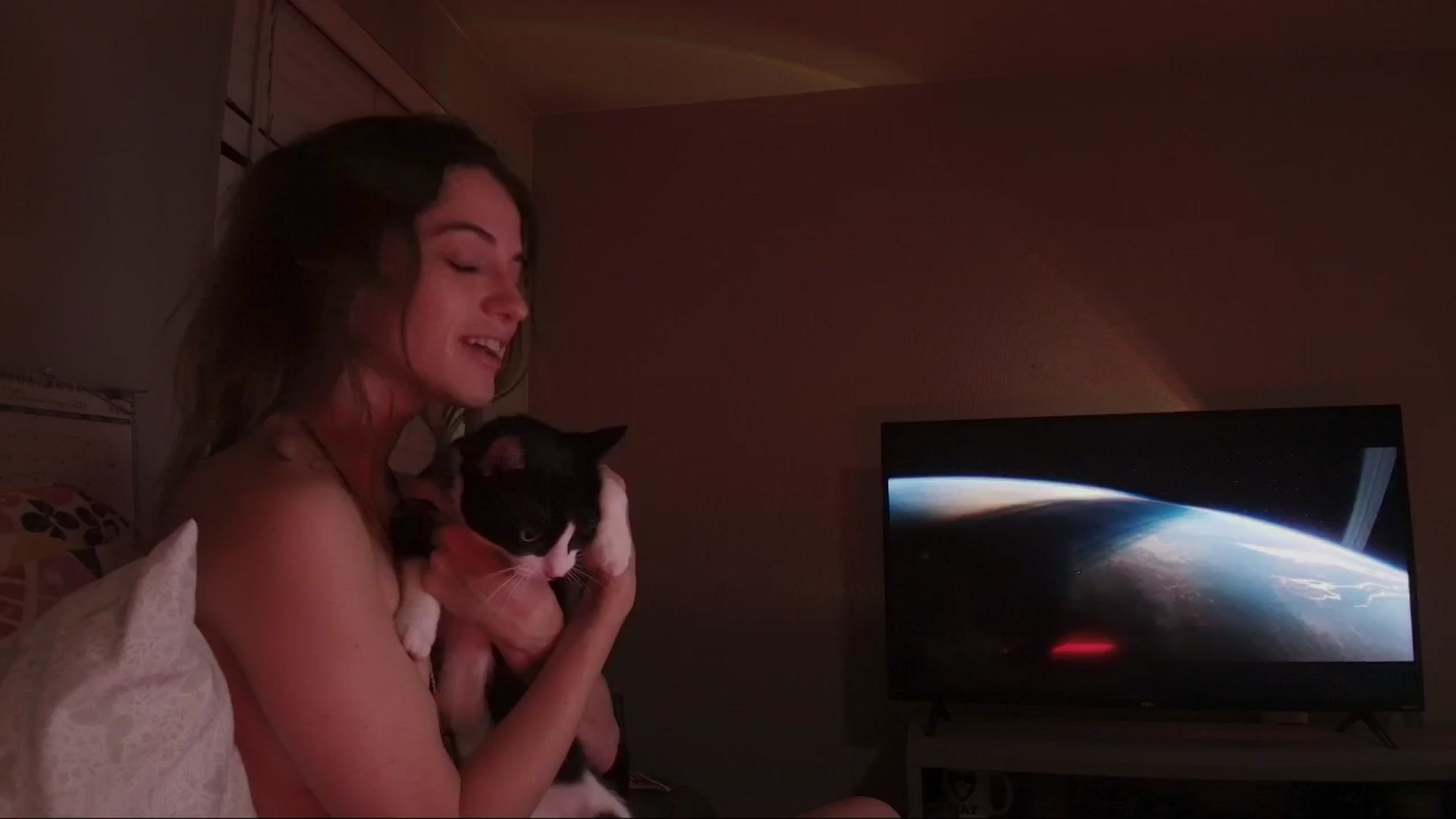 Gallery image thumbnail from NaomiDee's myfreecams stream on, 05/05/2024, 10:45 image 6 of 20