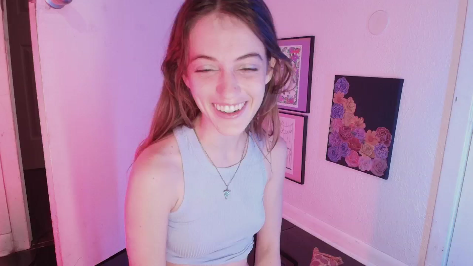 Gallery image thumbnail from NaomiDee's myfreecams stream on, 05/14/2024, 10:18 image 14 of 20