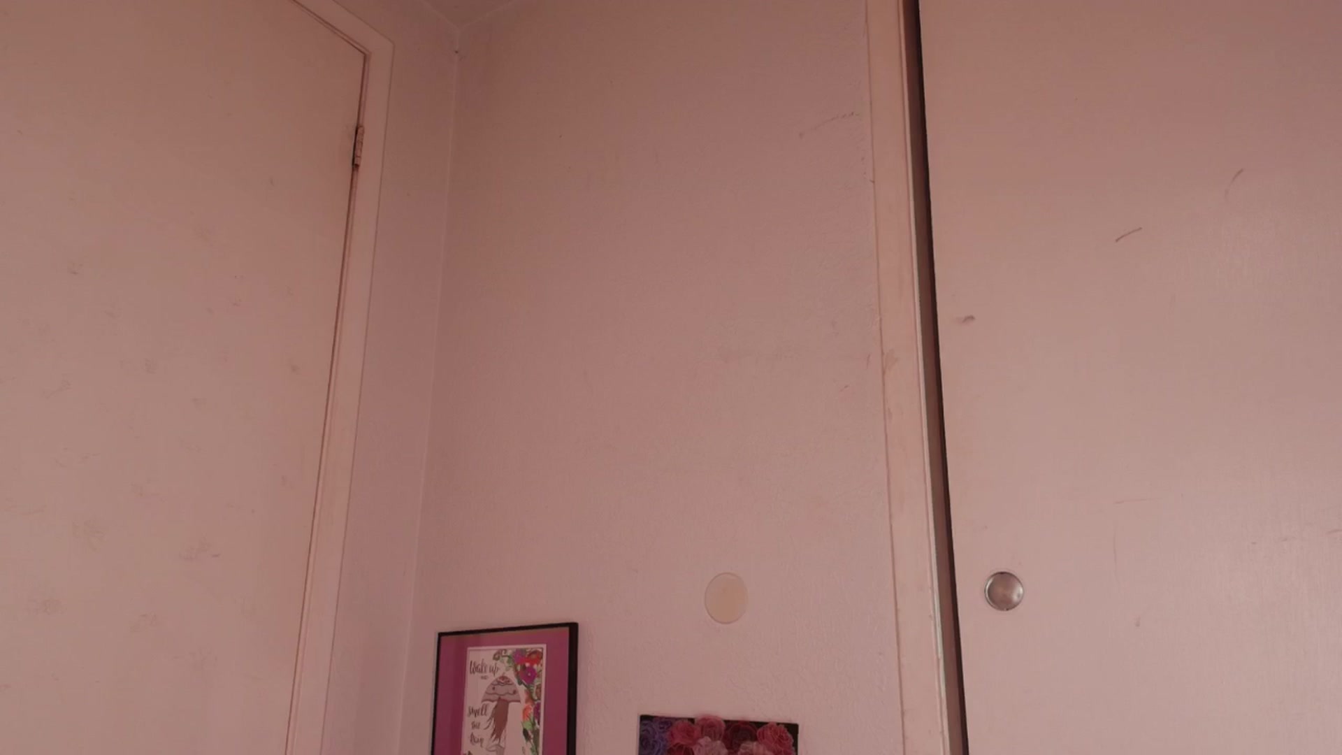 Gallery image thumbnail from NaomiDee's myfreecams stream on, 06/01/2024, 06:09 image 3 of 20