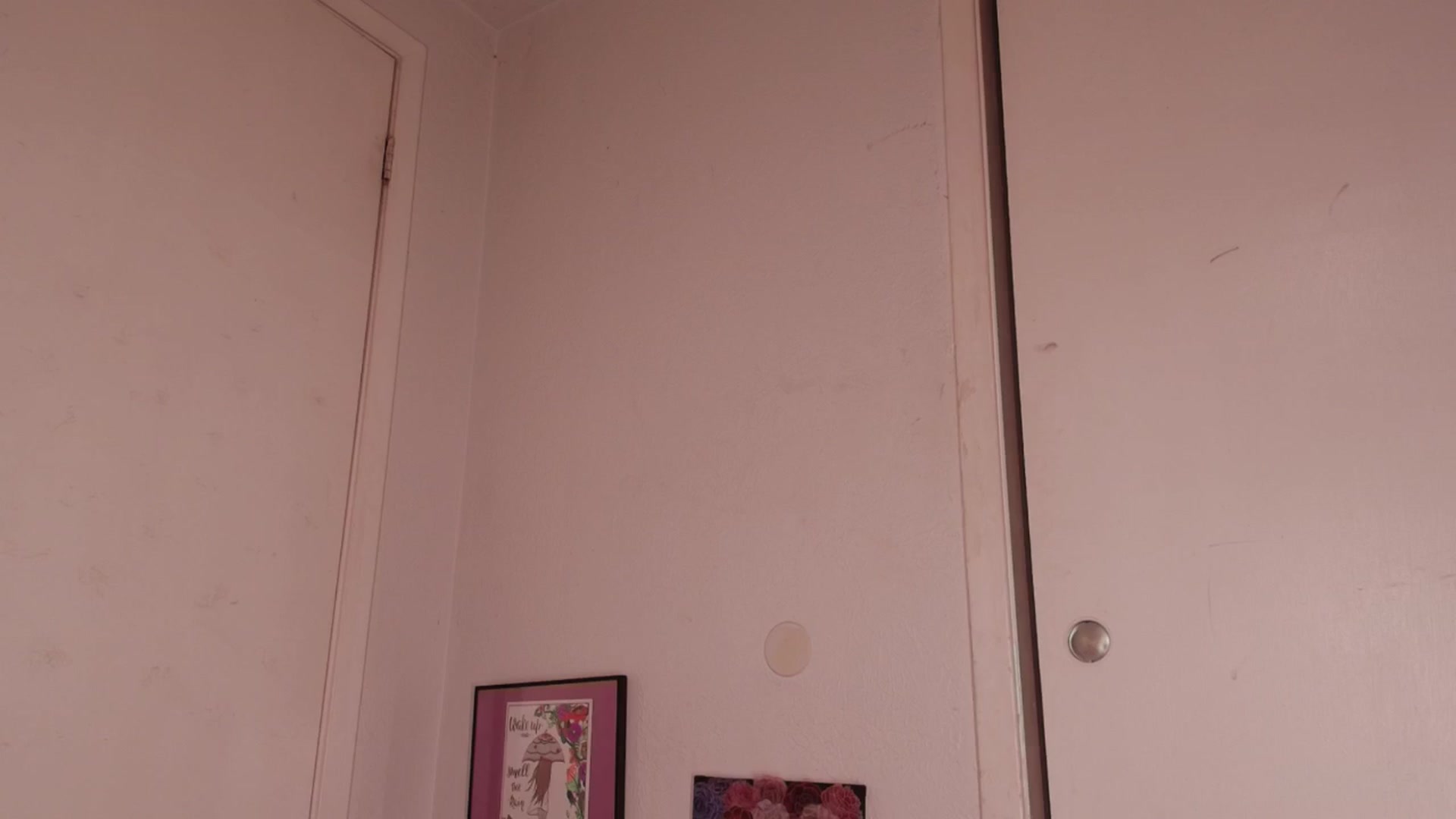Gallery image thumbnail from NaomiDee's myfreecams stream on, 06/01/2024, 06:09 image 2 of 20