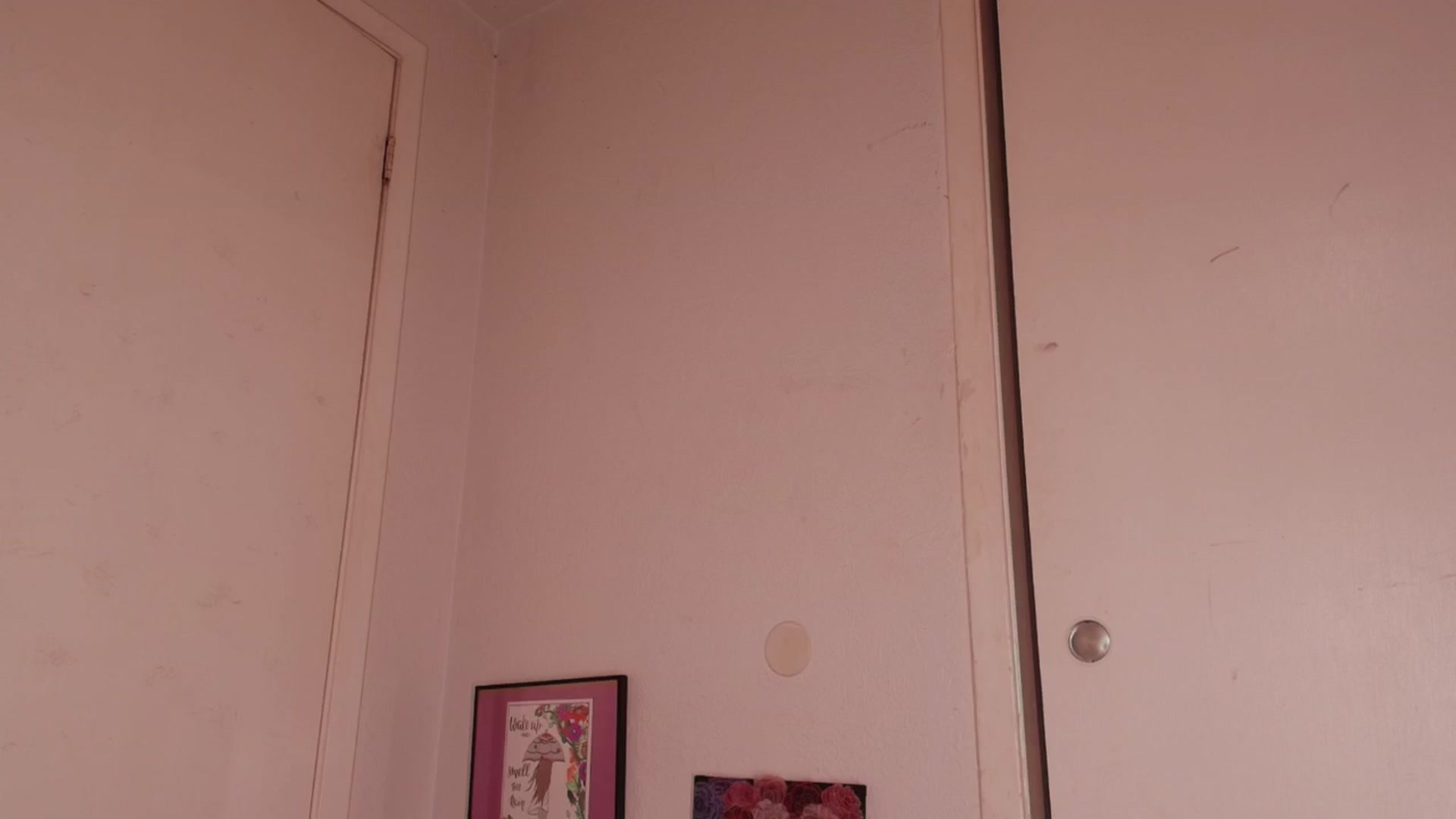 Gallery image thumbnail from NaomiDee's myfreecams stream on, 06/01/2024, 06:09 image 4 of 20