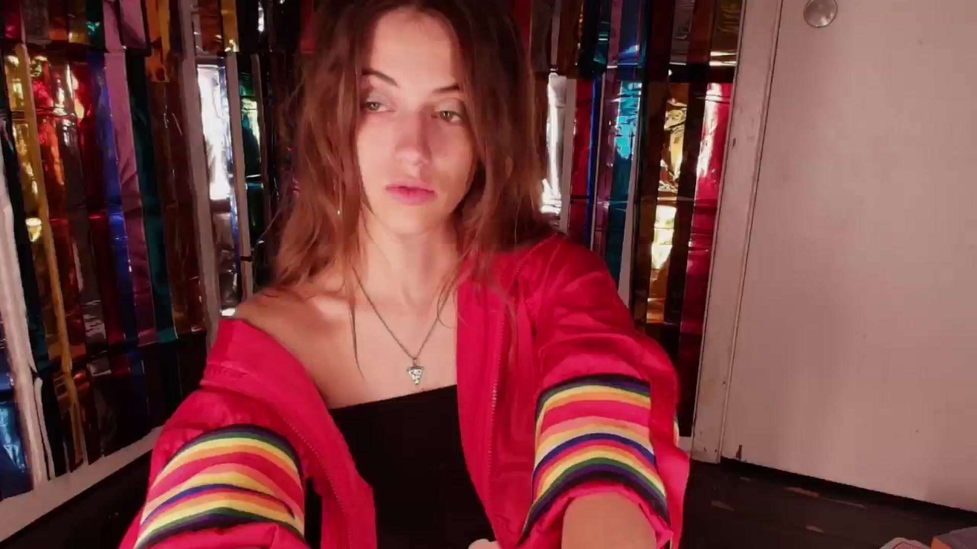 Gallery image thumbnail from NaomiDee's myfreecams stream on, 06/05/2024, 11:32 image 1 of 20