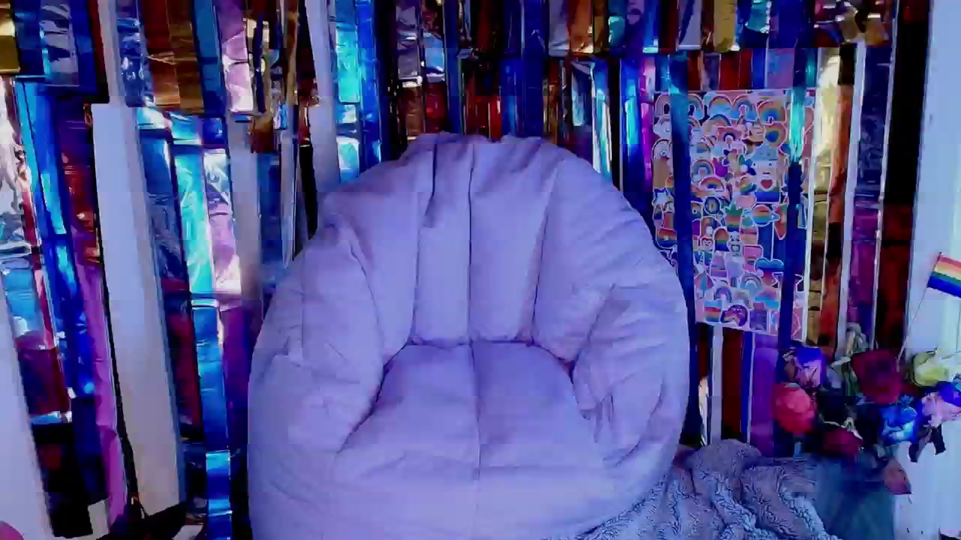 Gallery image thumbnail from NaomiDee's myfreecams stream on, 06/11/2024, 11:08 image 20 of 20