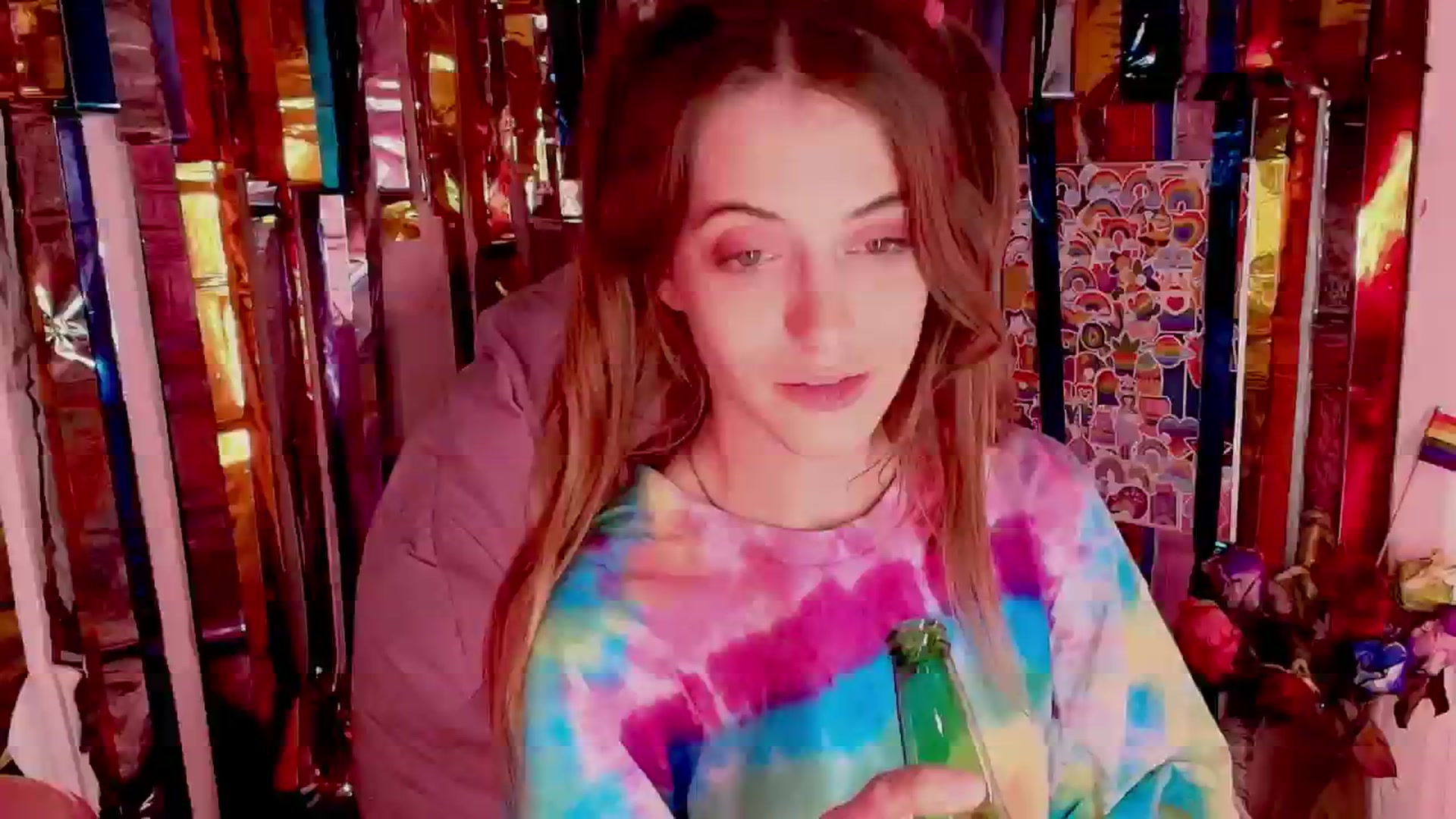 Gallery image thumbnail from NaomiDee's myfreecams stream on, 06/11/2024, 11:08 image 18 of 20