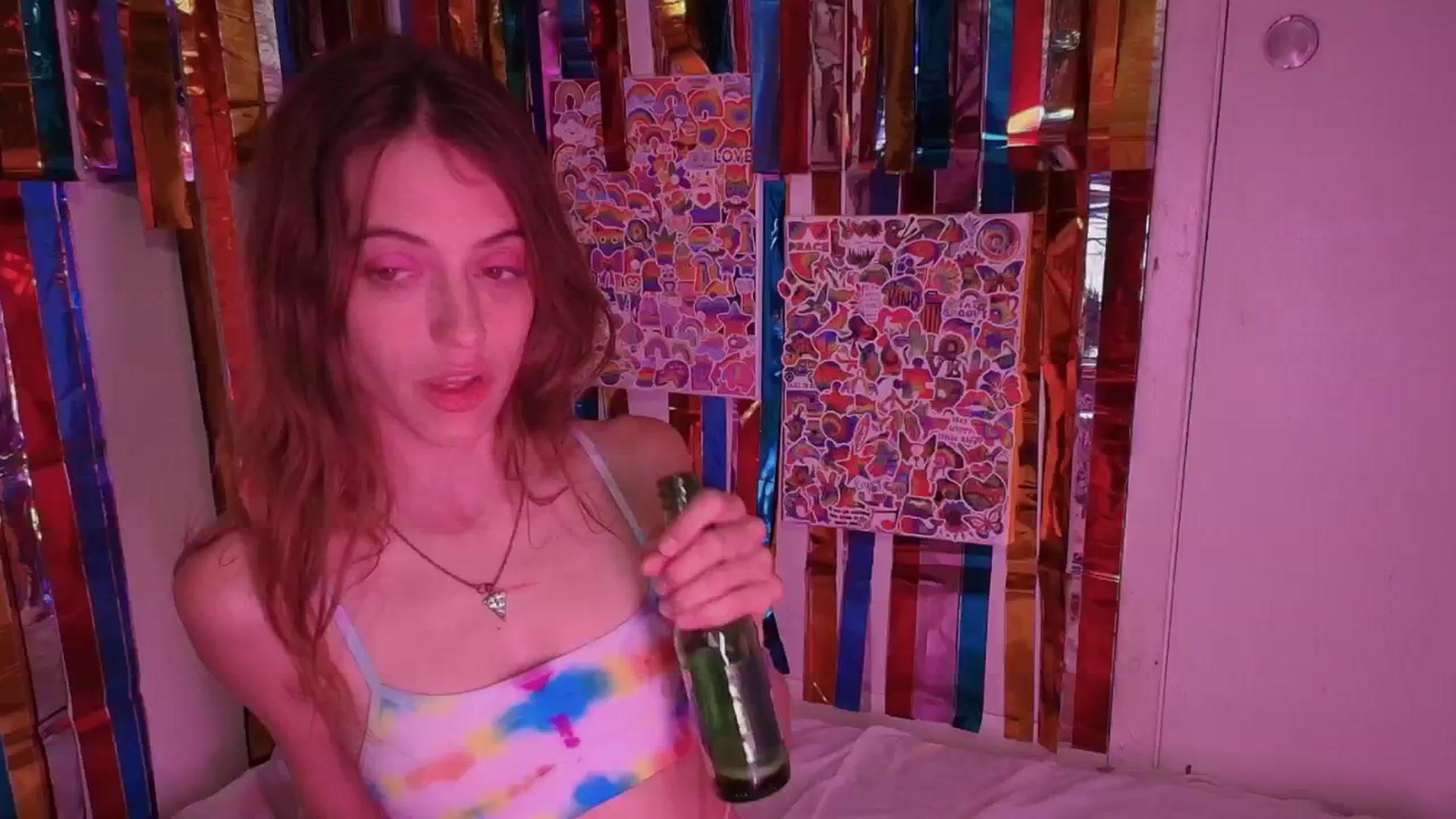 Gallery image thumbnail from NaomiDee's myfreecams stream on, 06/29/2024, 10:38 image 9 of 20