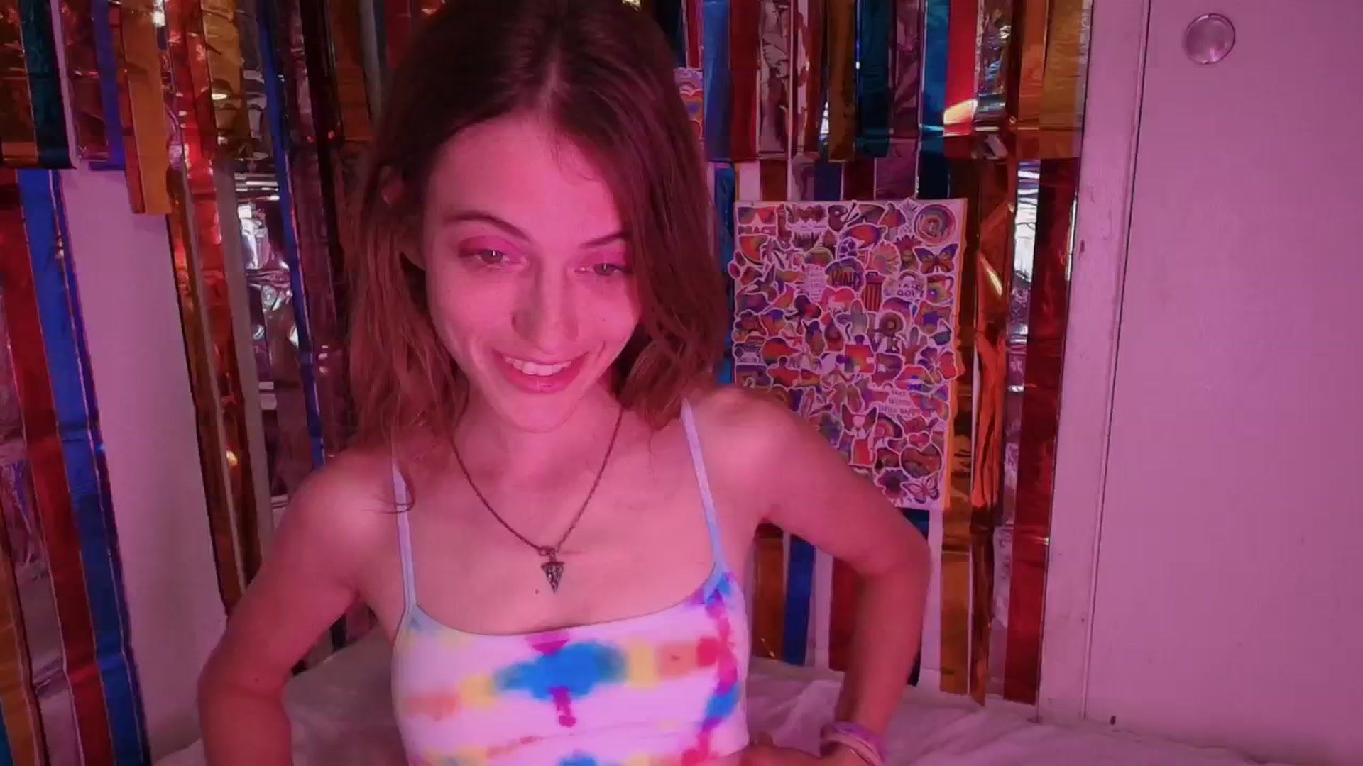 Gallery image thumbnail from NaomiDee's myfreecams stream on, 06/29/2024, 10:38 image 6 of 20