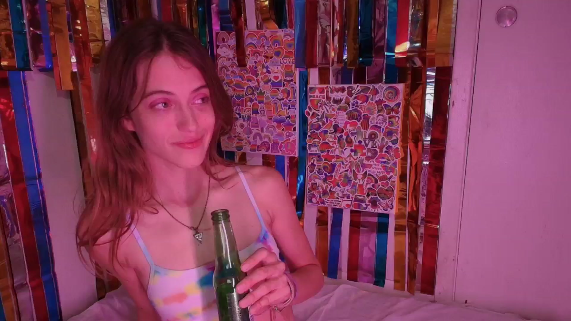 Gallery image thumbnail from NaomiDee's myfreecams stream on, 06/29/2024, 10:38 image 7 of 20
