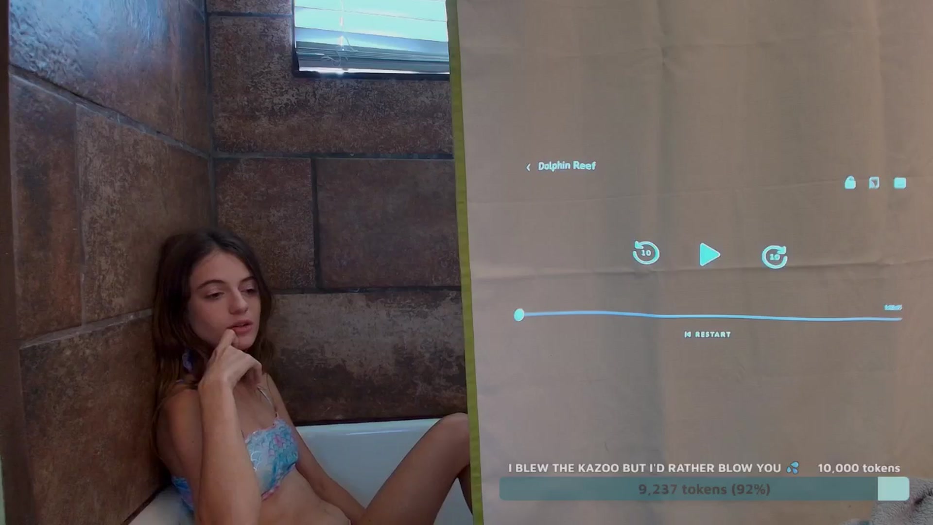 Gallery image thumbnail from NaomiDee's myfreecams stream on, 08/27/2024, 24:08 image 3 of 20