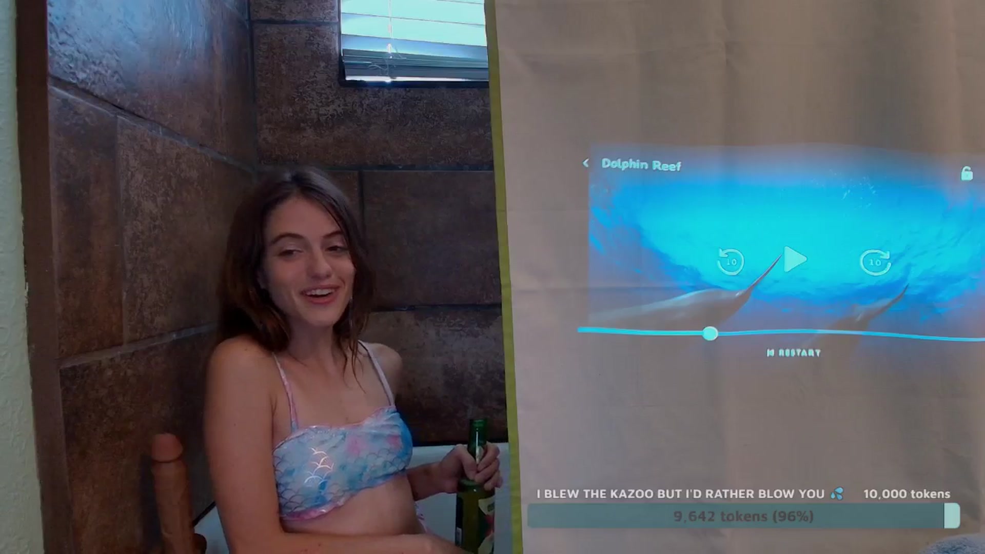 Gallery image thumbnail from NaomiDee's myfreecams stream on, 08/27/2024, 24:08 image 11 of 20