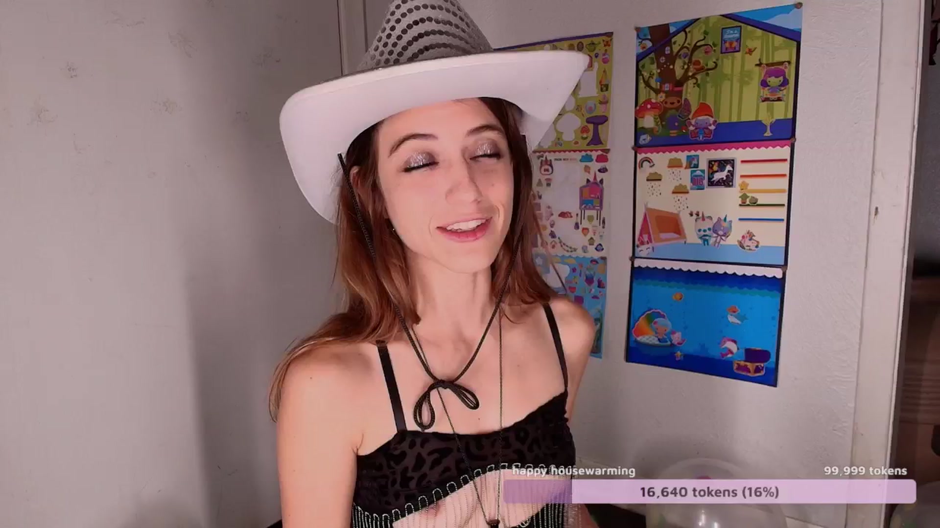Gallery image thumbnail from NaomiDee's myfreecams stream on, 09/15/2024, 06:45 image 15 of 20
