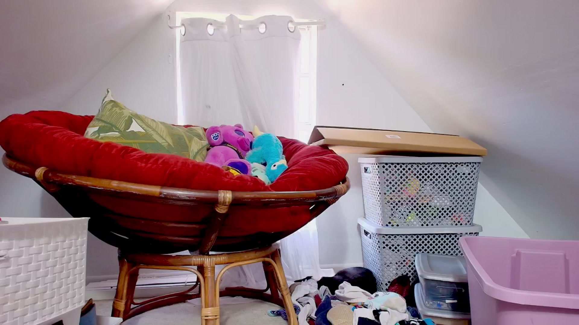 Gallery image thumbnail from NaomiDee's myfreecams stream on, 10/02/2024, 17:20 image 2 of 20