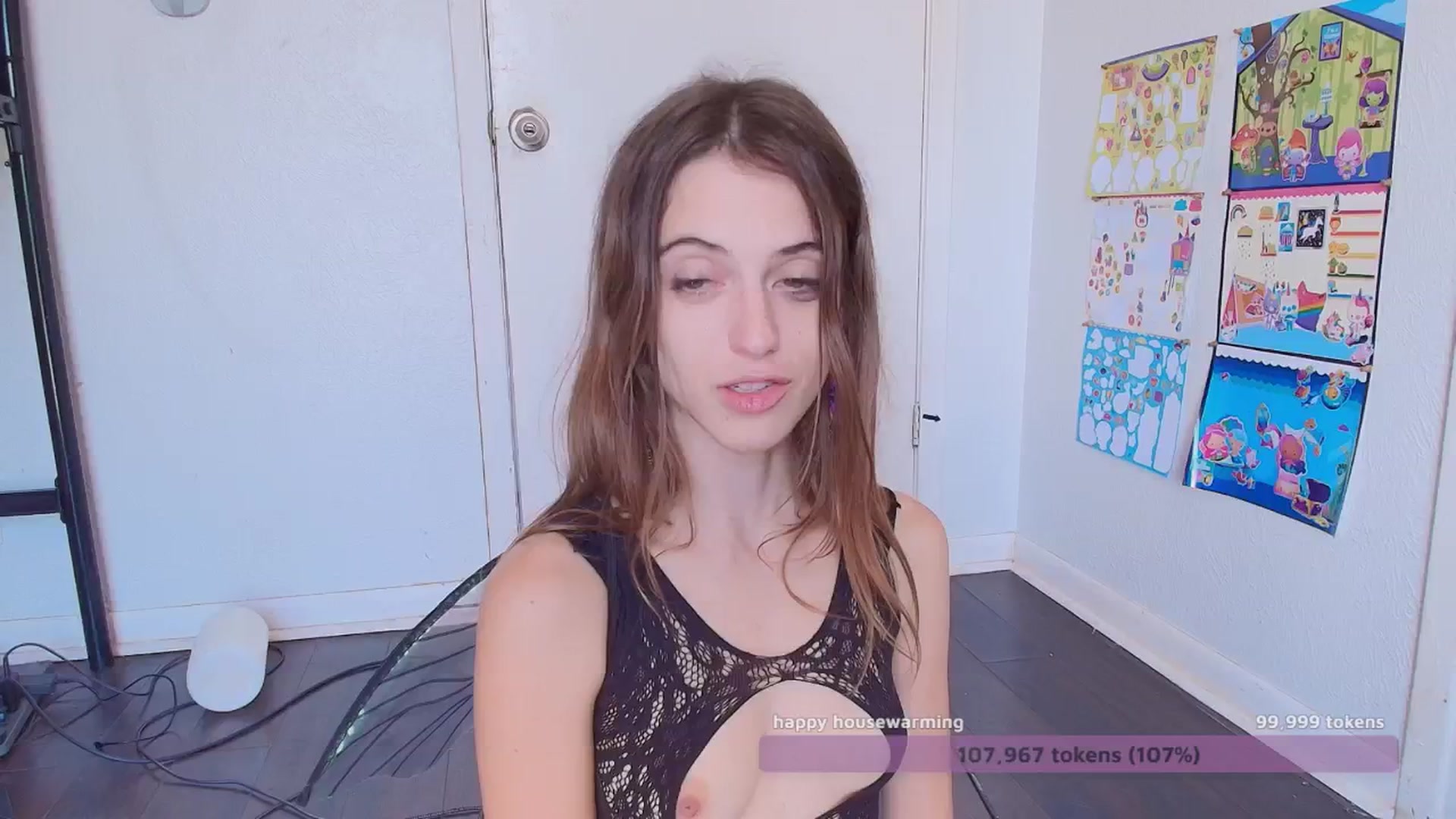 Gallery image thumbnail from NaomiDee's myfreecams stream on, 10/06/2024, 17:40 image 19 of 20