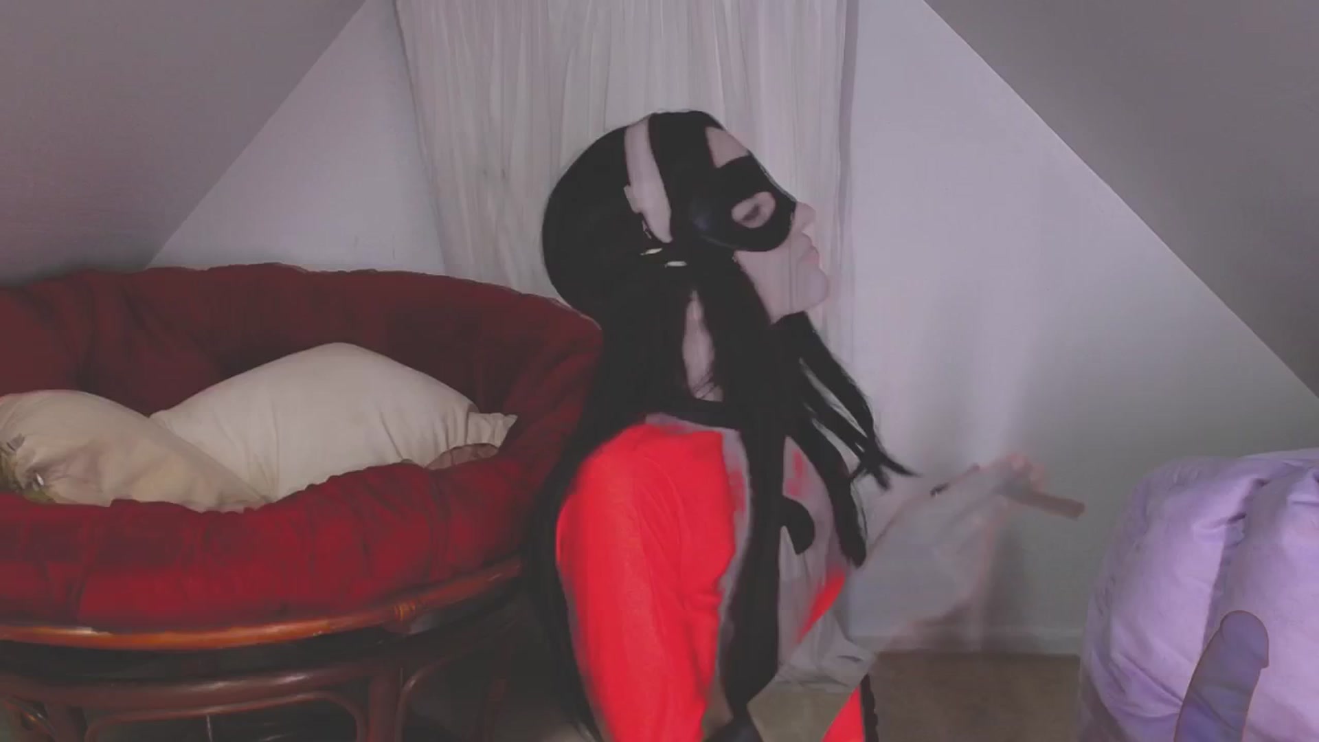 Gallery image thumbnail from NaomiDee's myfreecams stream on, 10/07/2024, 08:12 image 17 of 20