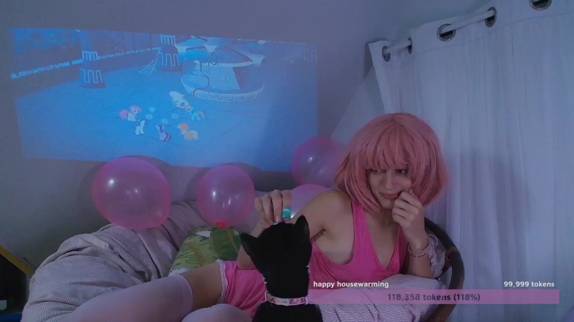 Gallery image thumbnail from NaomiDee's myfreecams stream on, 10/10/2024, 09:28 image 4 of 20