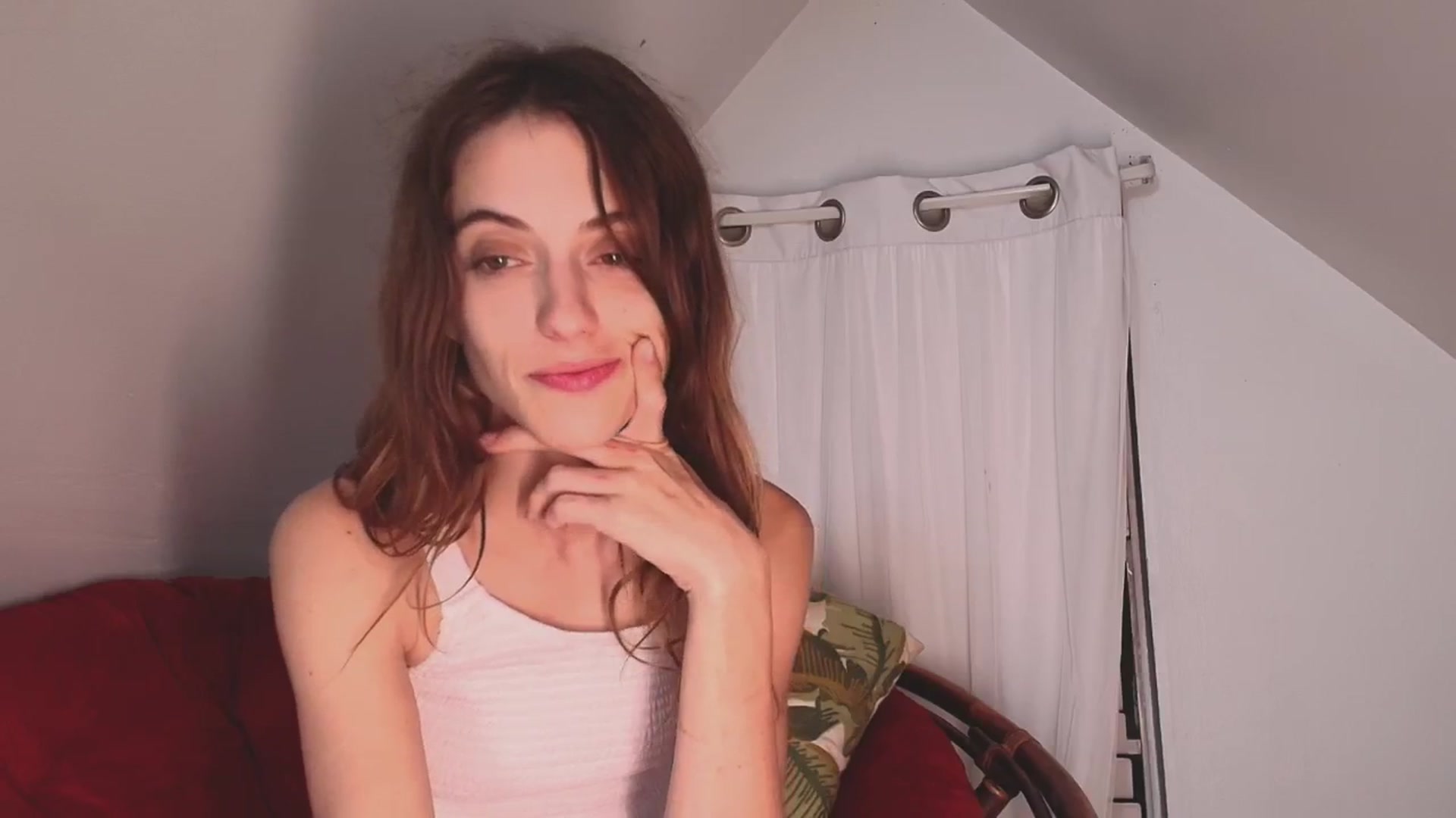 Gallery image thumbnail from NaomiDee's myfreecams stream on, 10/22/2024, 12:29 image 16 of 20