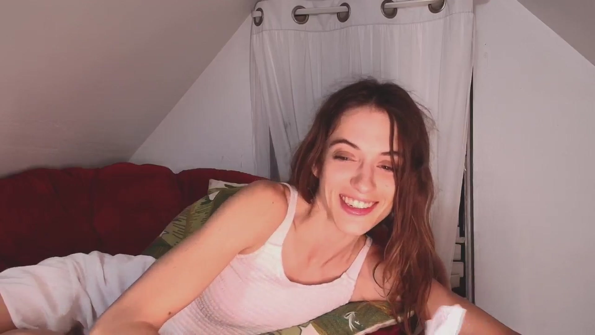 Gallery image thumbnail from NaomiDee's myfreecams stream on, 10/22/2024, 12:29 image 12 of 20