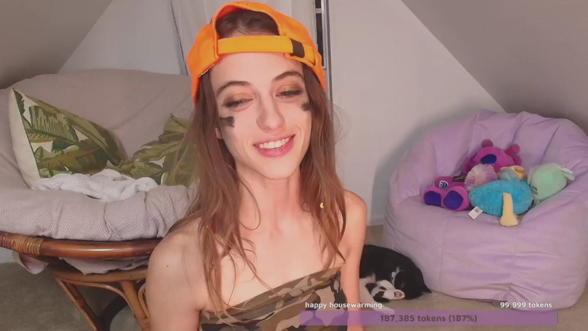 Gallery image thumbnail from NaomiDee's myfreecams stream on, 10/26/2024, 09:35 image 14 of 20
