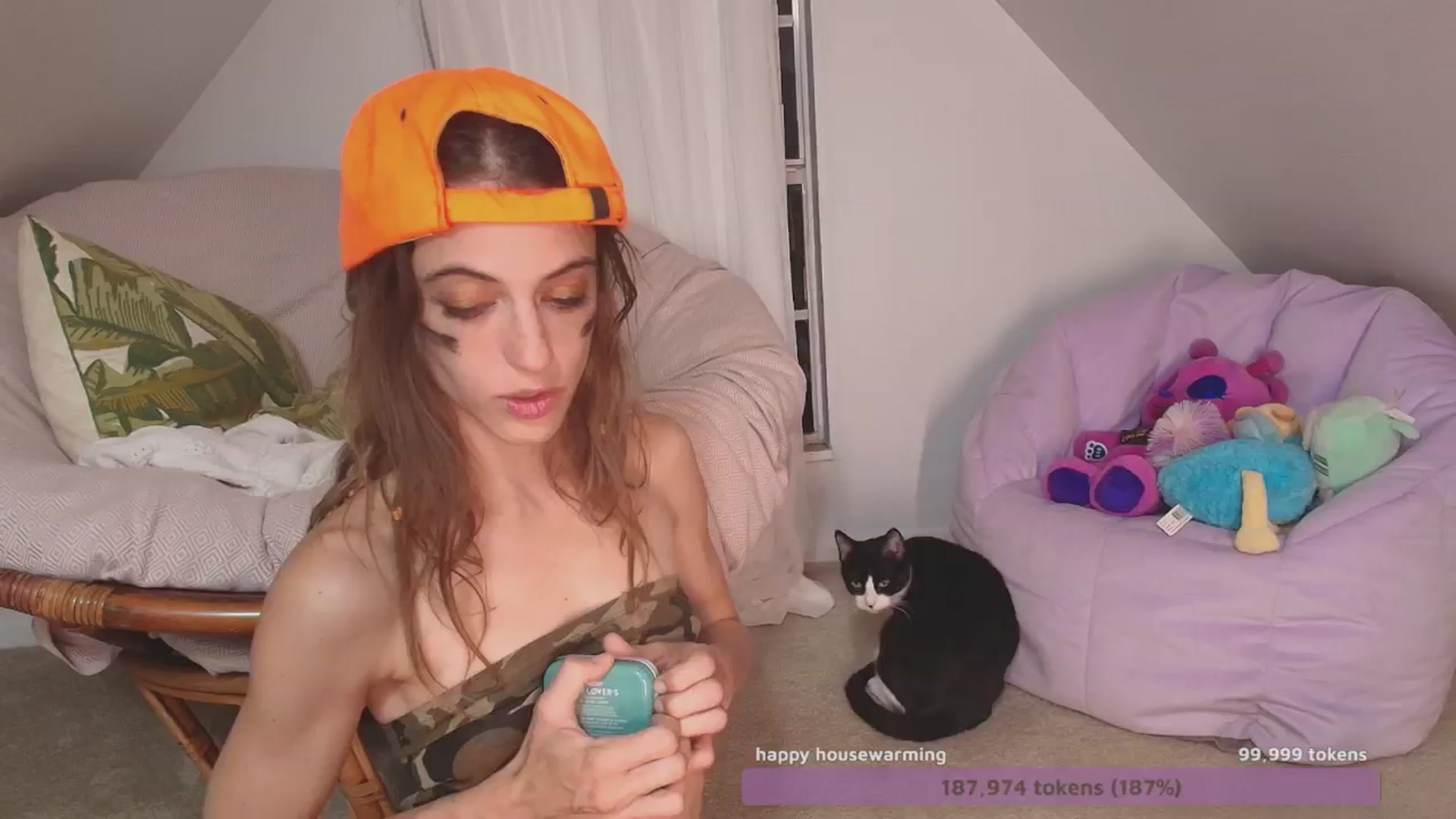 Gallery image thumbnail from NaomiDee's myfreecams stream on, 10/26/2024, 11:09 image 7 of 20