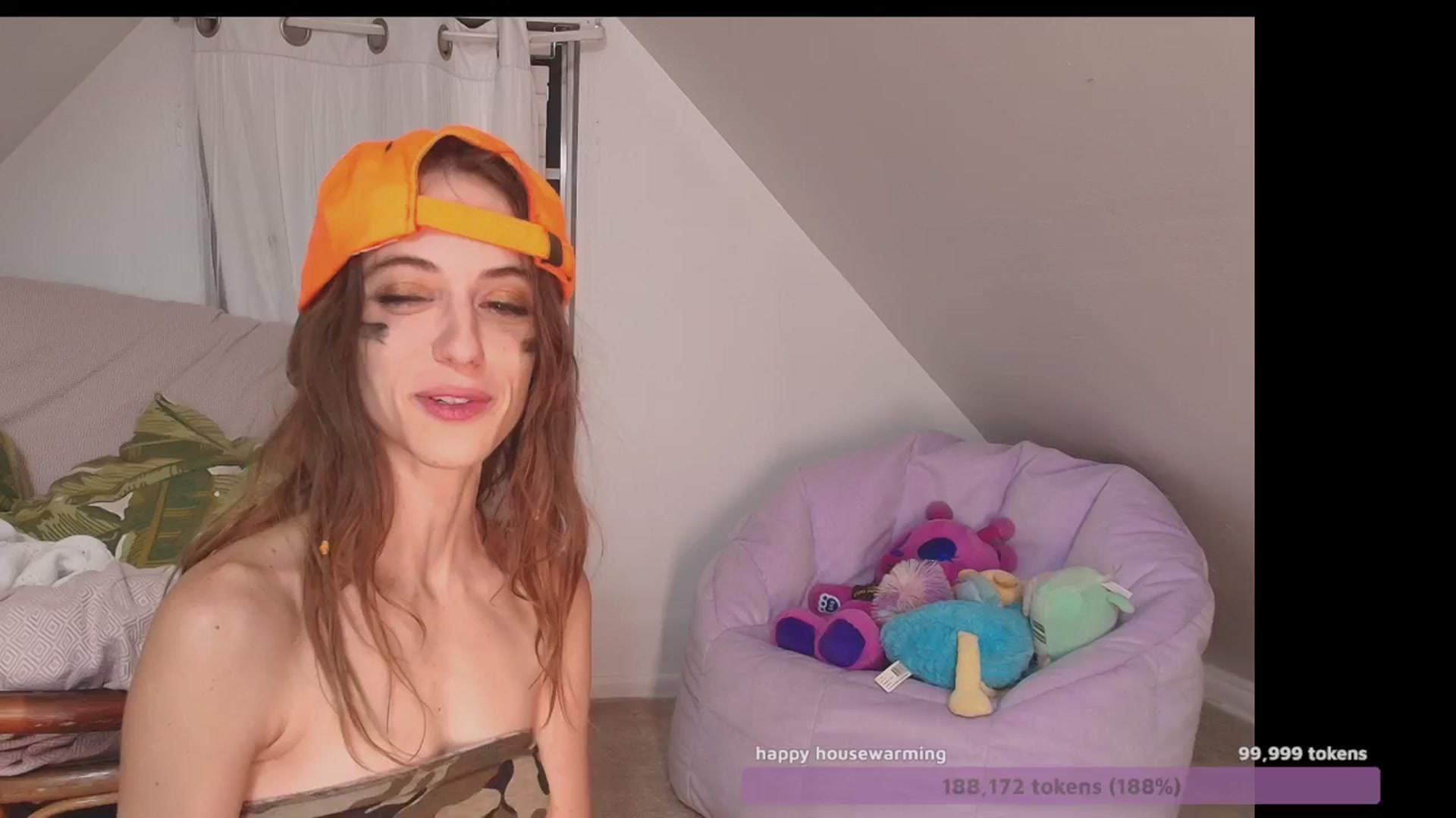 Gallery image thumbnail from NaomiDee's myfreecams stream on, 10/26/2024, 11:09 image 14 of 20