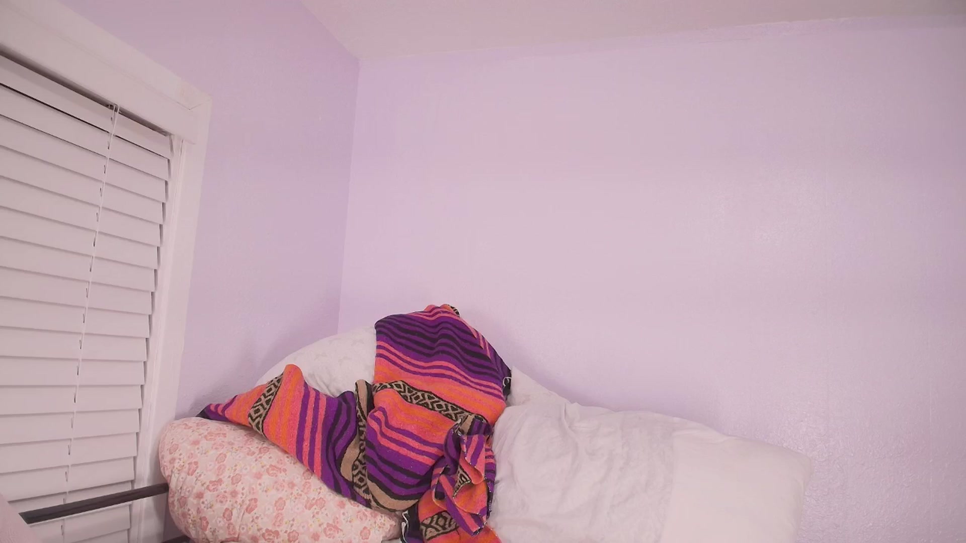 Gallery image thumbnail from NaomiDee's myfreecams stream on, 12/14/2024, 08:43 image 14 of 20