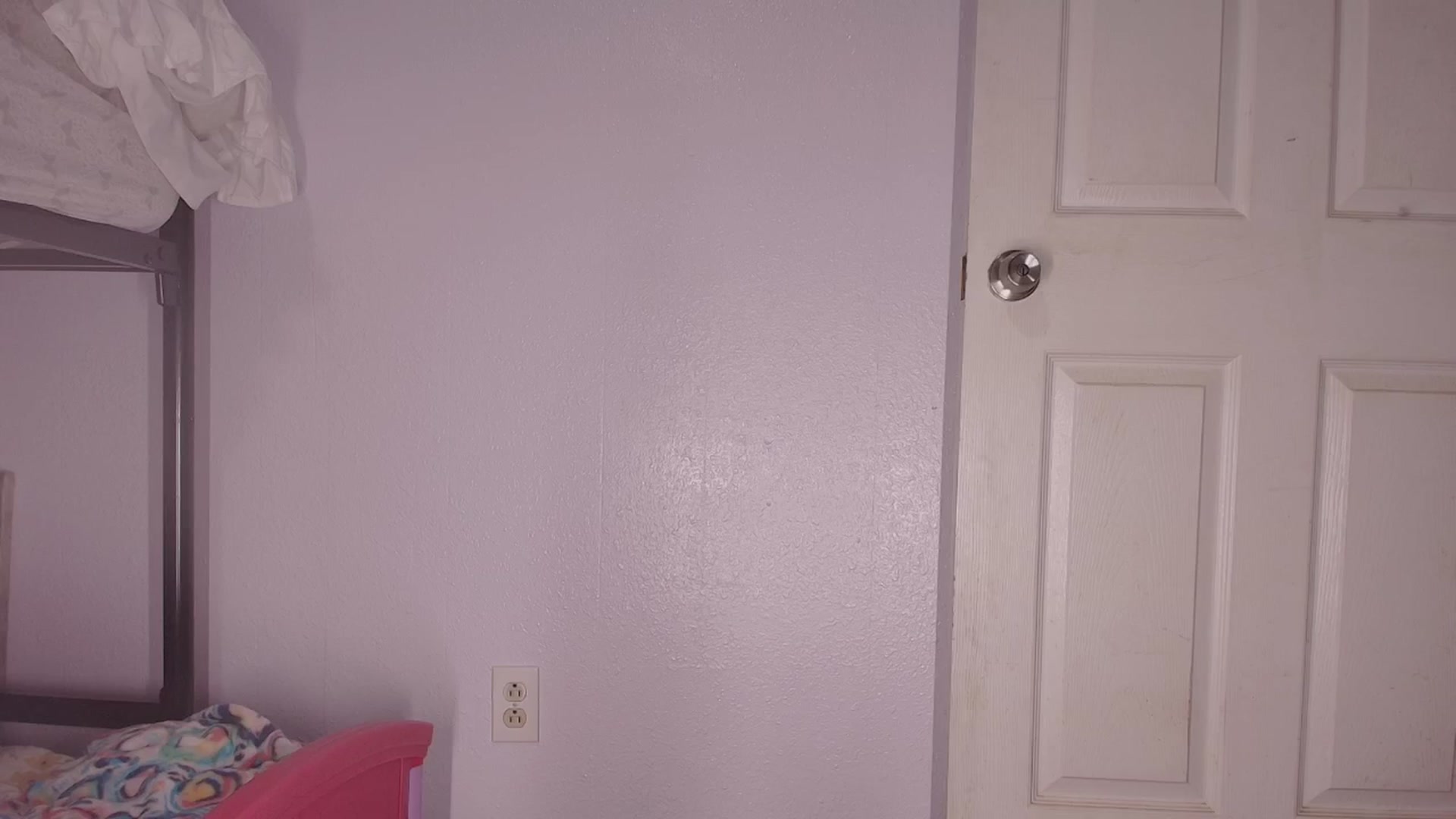 Gallery image thumbnail from NaomiDee's myfreecams stream on, 12/15/2024, 10:35 image 6 of 20