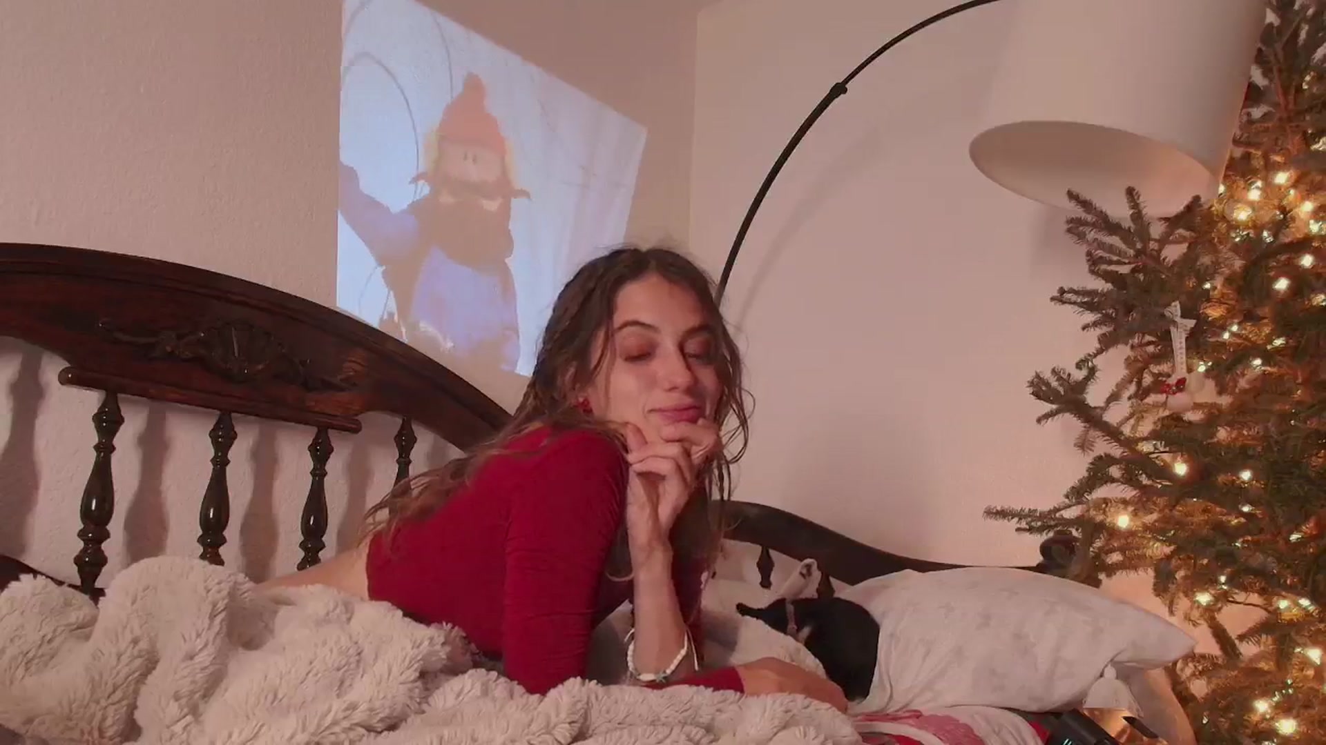 Gallery image thumbnail from NaomiDee's myfreecams stream on, 12/25/2024, 11:50 image 17 of 20